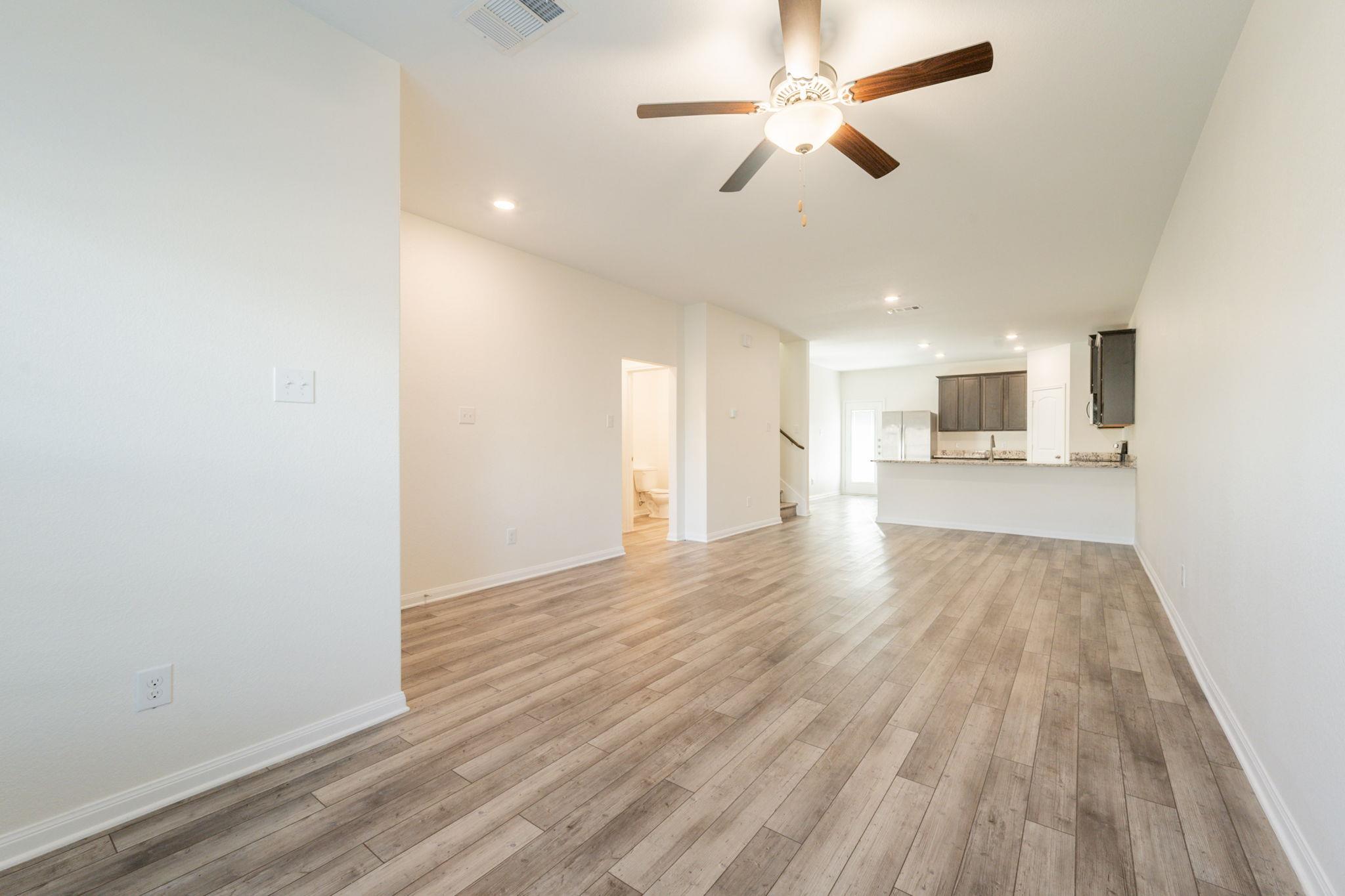 1163 Treeta Trl, Kyle, TX 78640