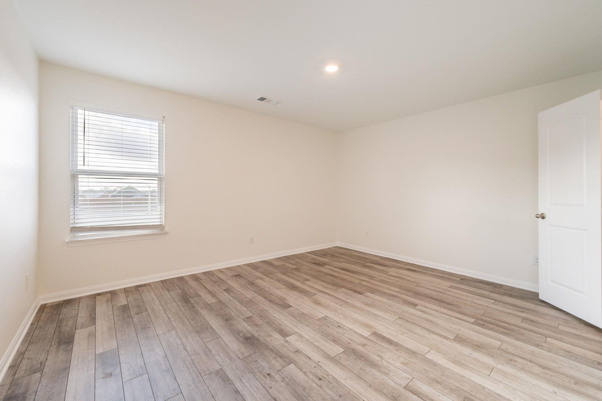 1163 Treeta Trl, Kyle, TX 78640