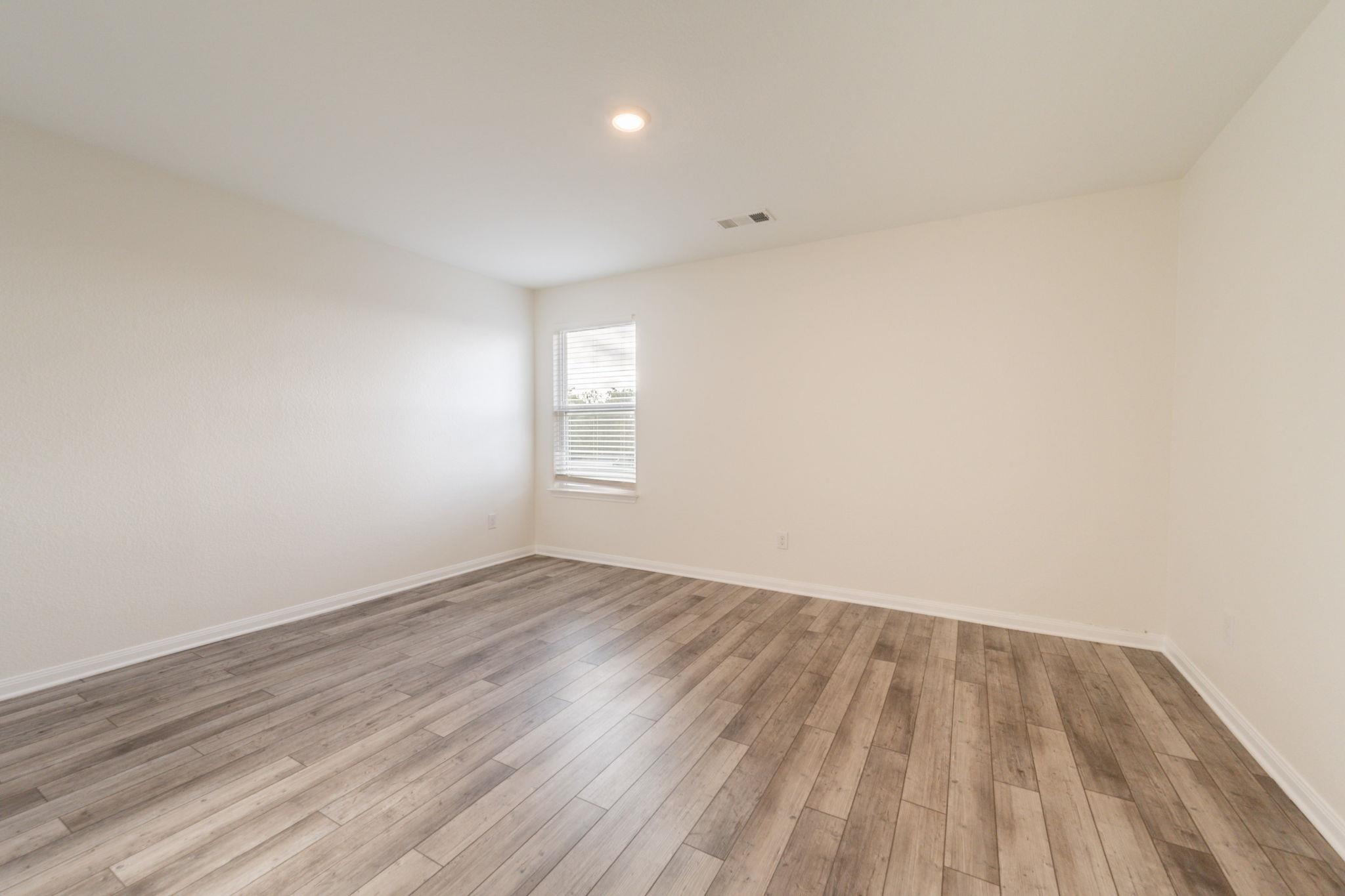 1163 Treeta Trl, Kyle, TX 78640