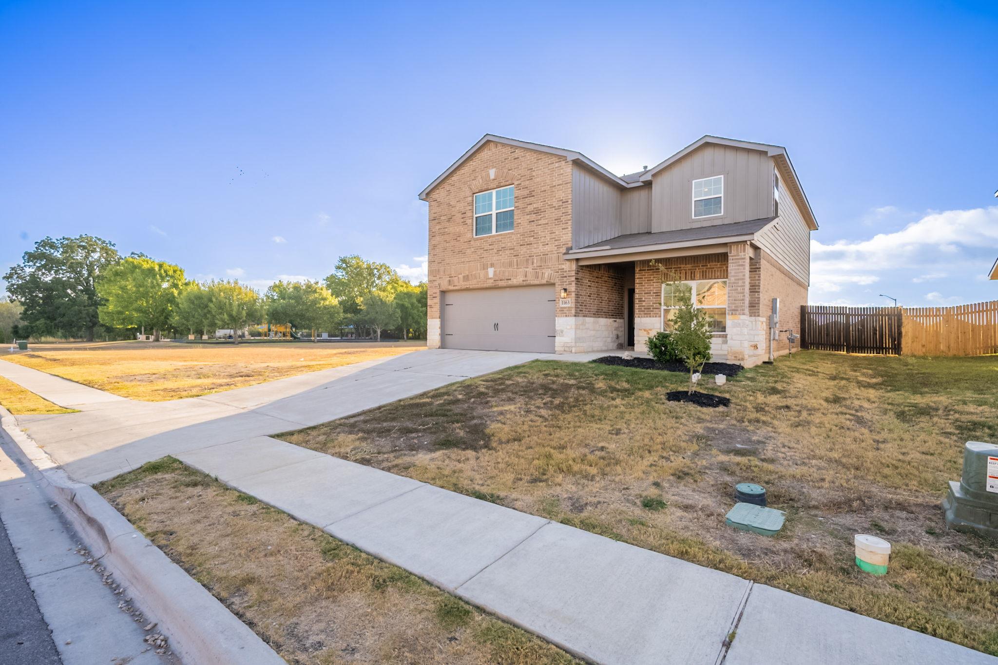 1163 Treeta Trl, Kyle, TX 78640