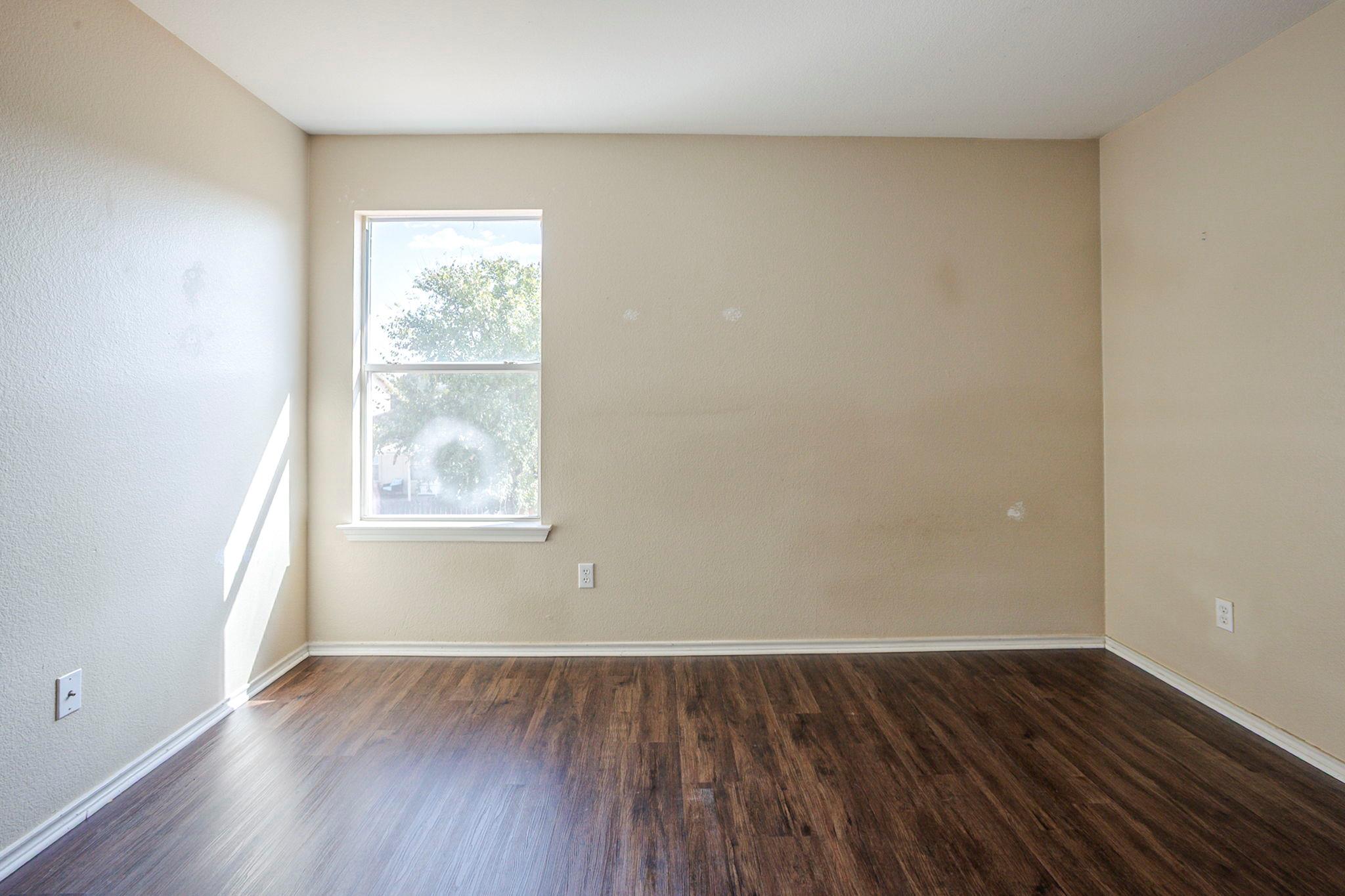 206 Pheasant Trl, Bastrop, TX 78602