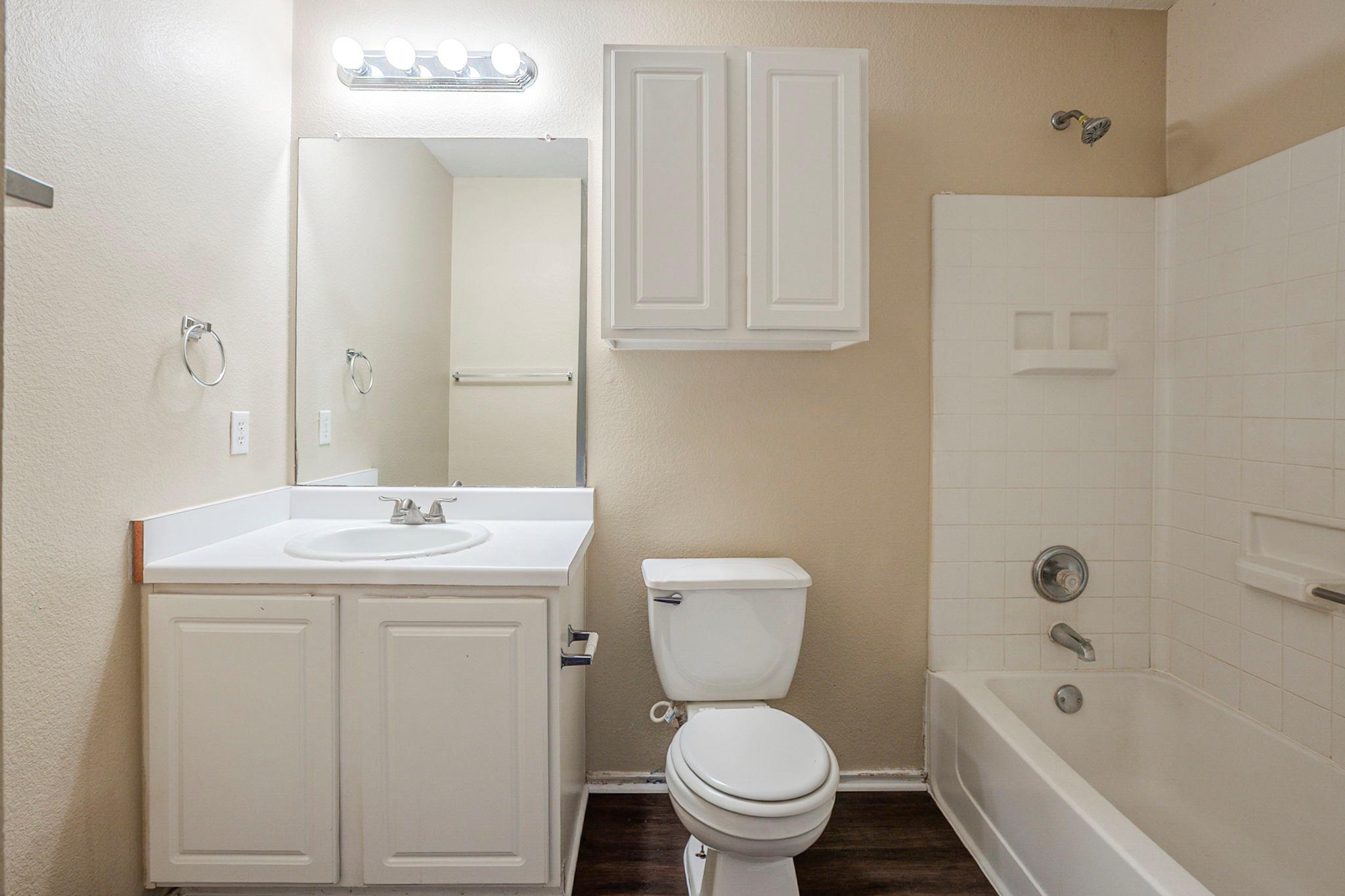 206 Pheasant Trl, Bastrop, TX 78602