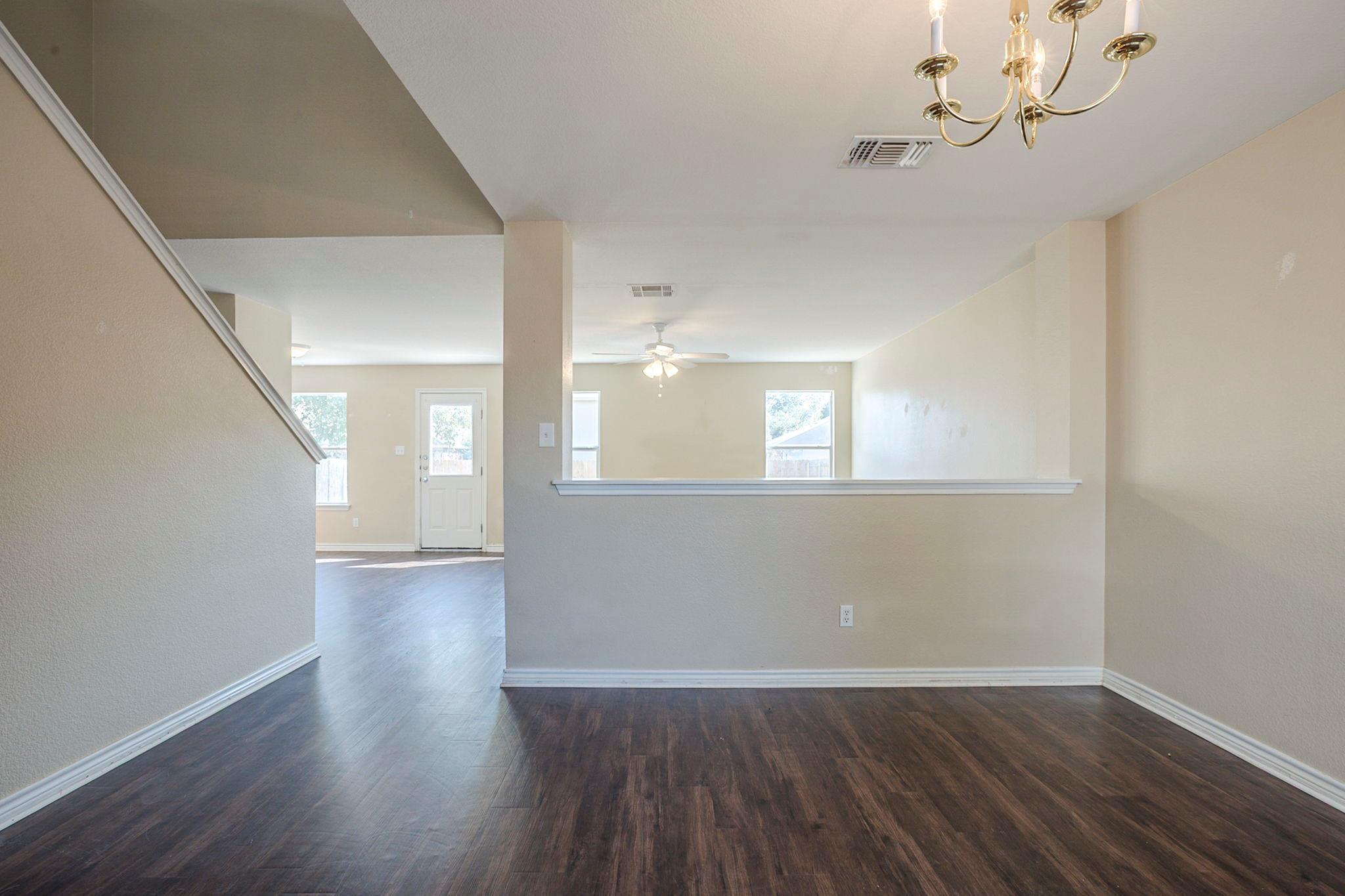 206 Pheasant Trl, Bastrop, TX 78602