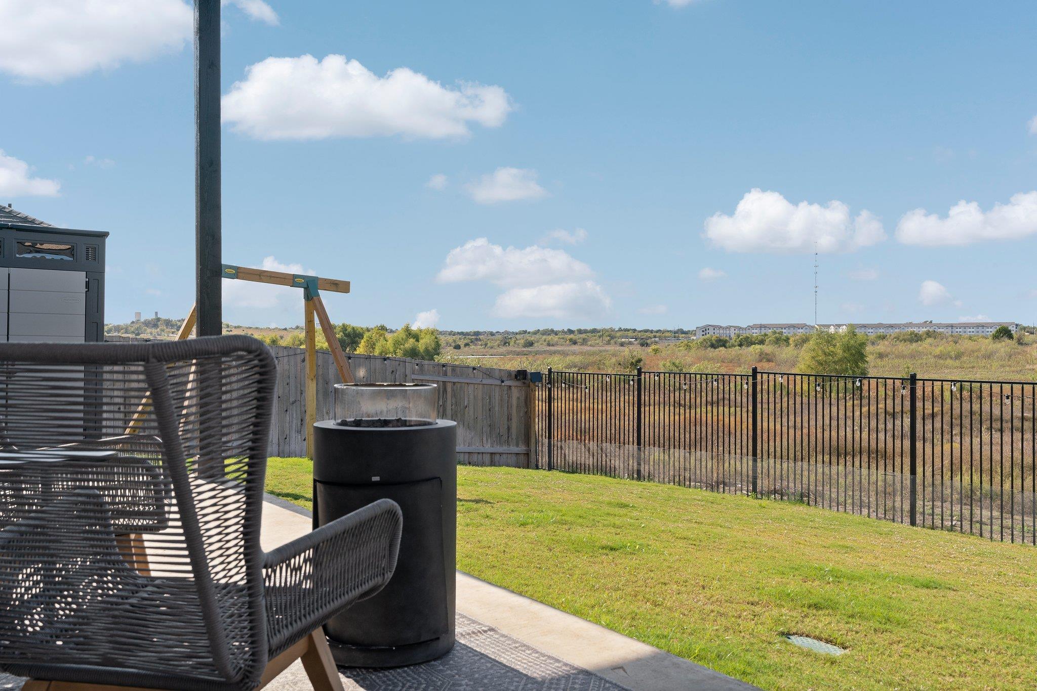 620 Sugar Cane Rd, Buda, TX 78610