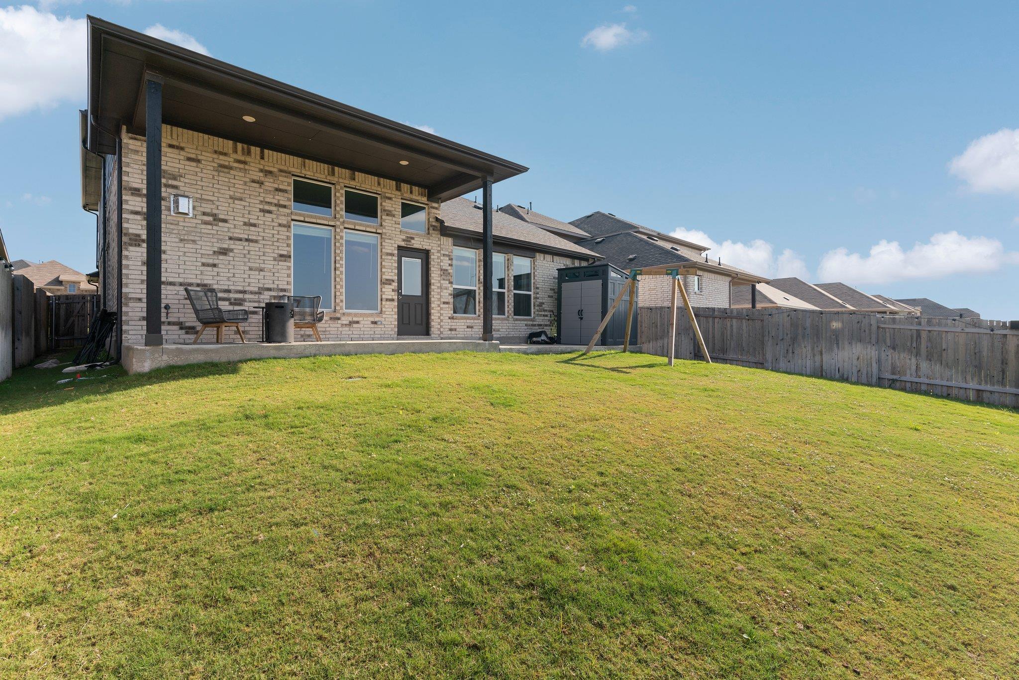 620 Sugar Cane Rd, Buda, TX 78610