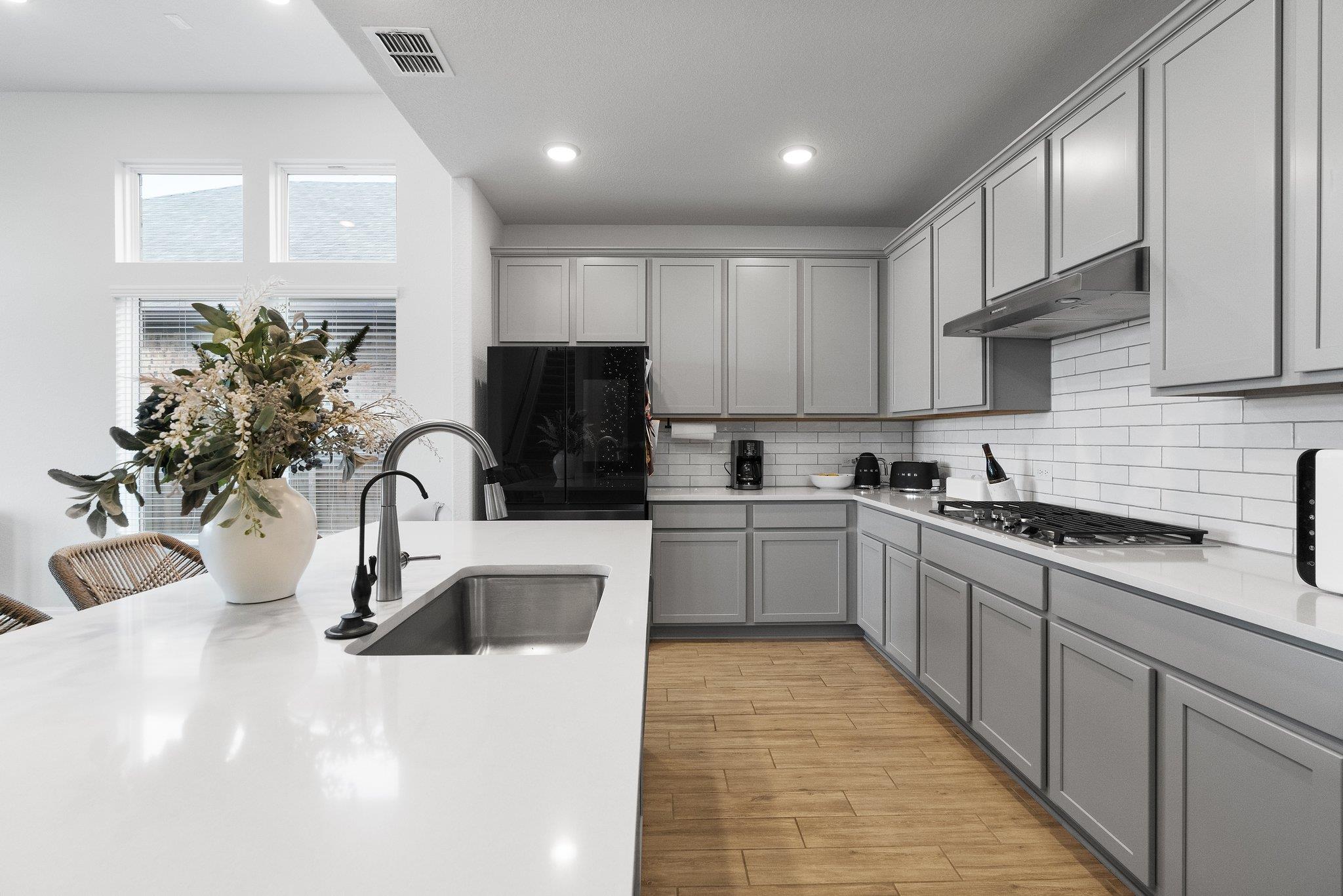 620 Sugar Cane Rd, Buda, TX 78610