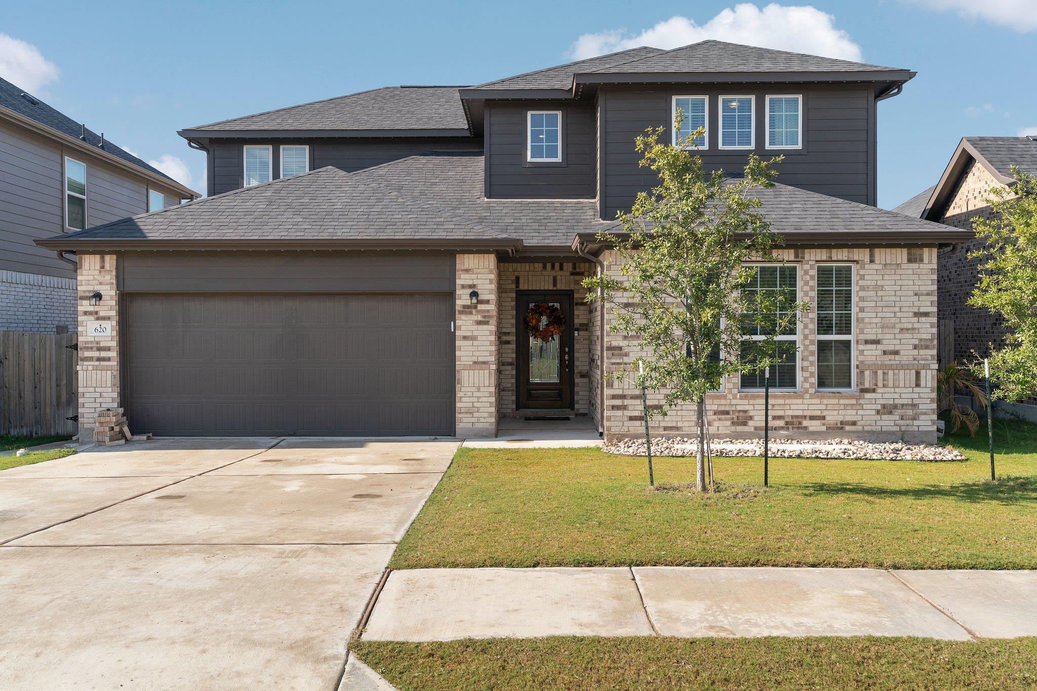 620 Sugar Cane Rd, Buda, TX 78610