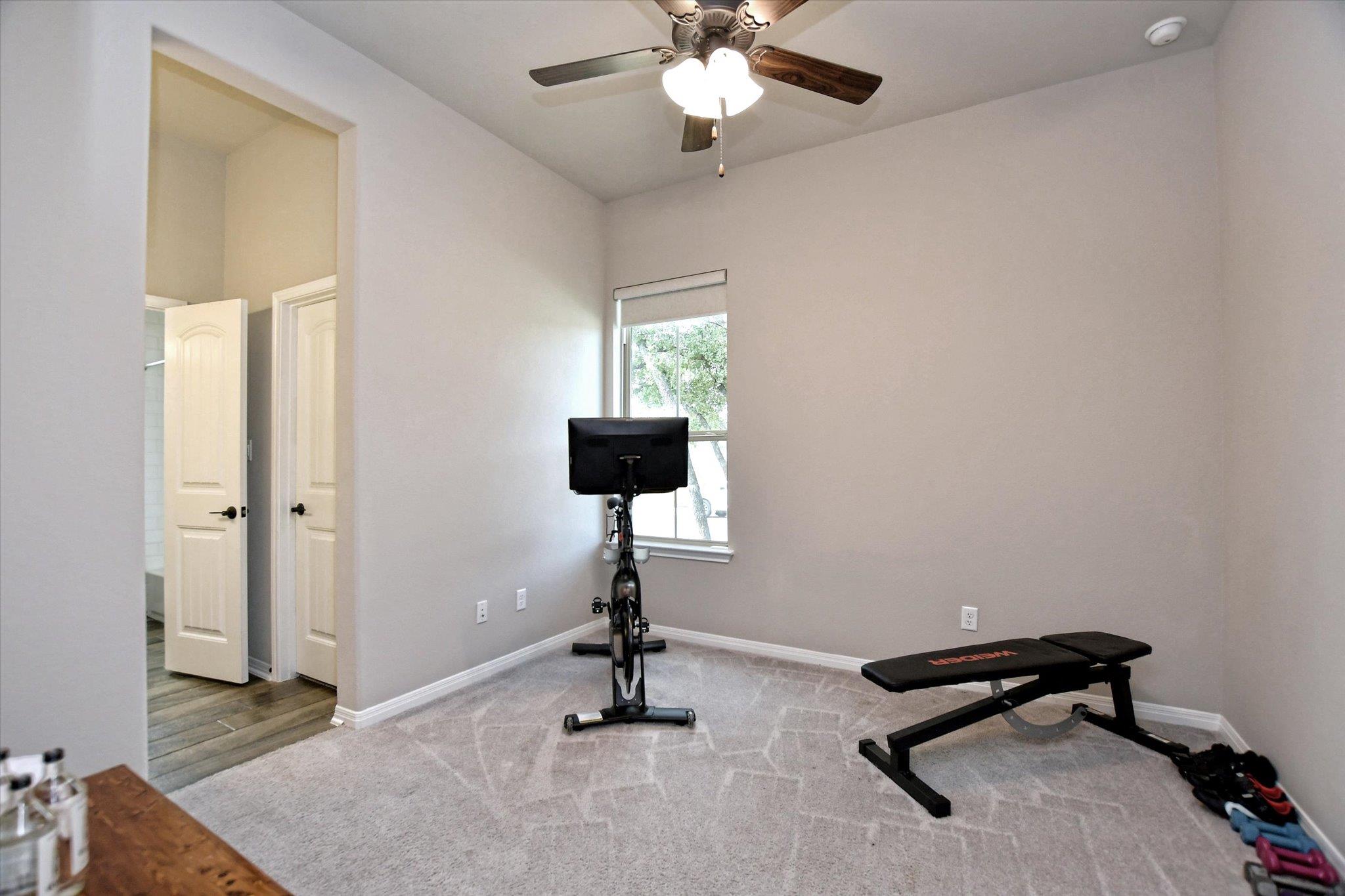 133 Red Granite Rd, Georgetown, TX 78633