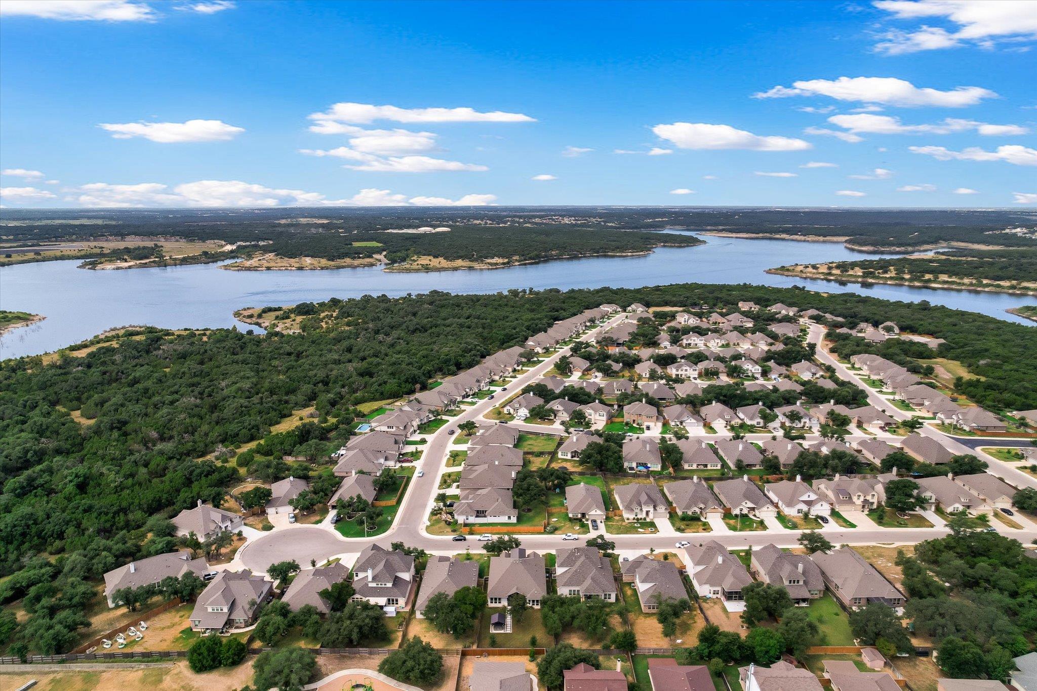 133 Red Granite Rd, Georgetown, TX 78633