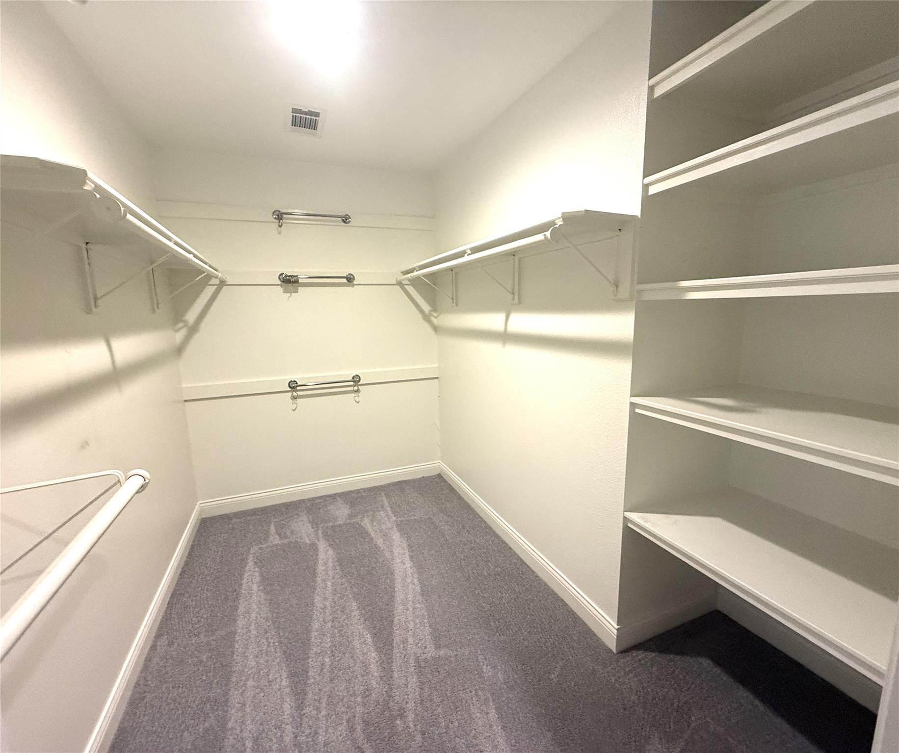 133 Champions Dr, Rockdale, TX 76567