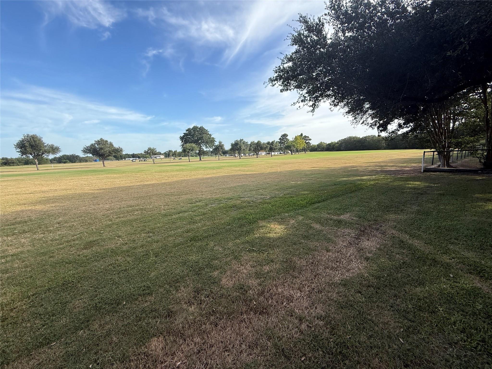 133 Champions Dr, Rockdale, TX 76567