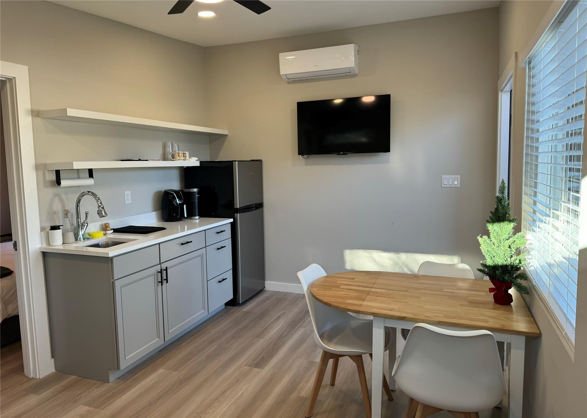 3106 Leaf Cir, Austin, TX 78759