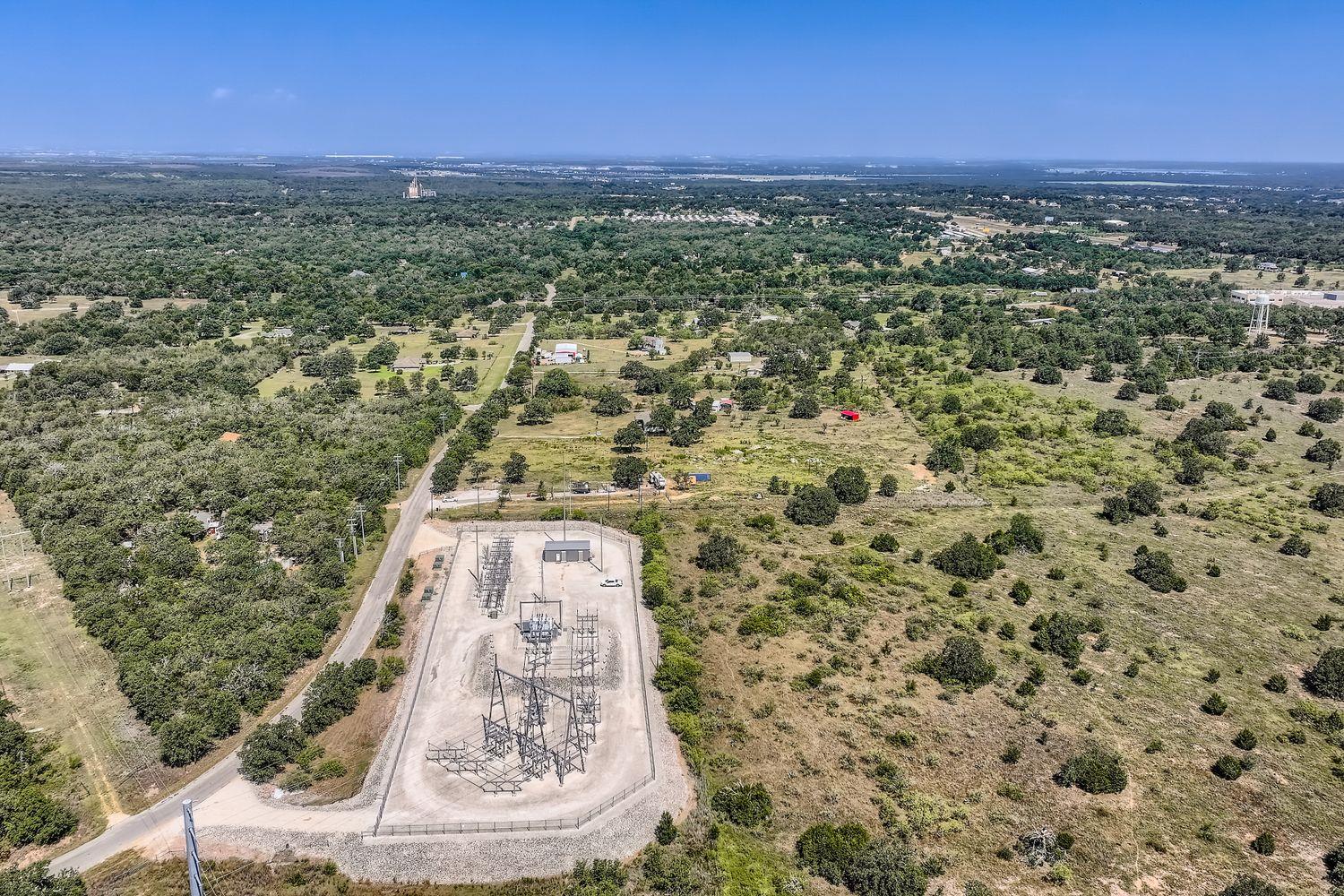 279 Pope Bnd S, Cedar Creek, TX 78612