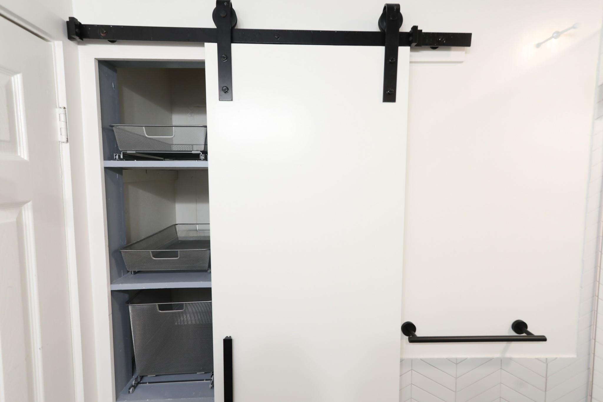 1304 Summit St # 209, Austin, TX 78741