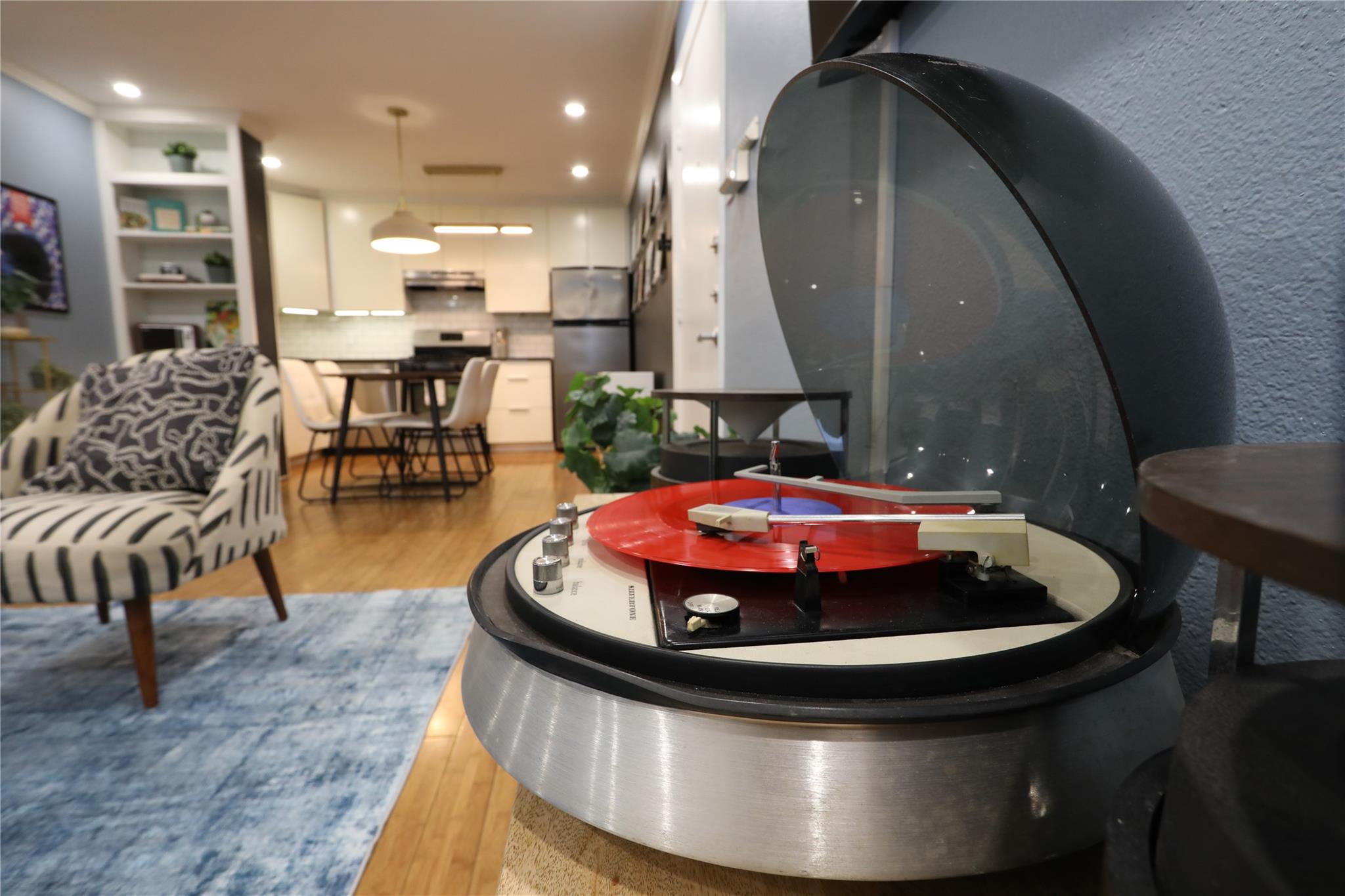 1304 Summit St # 209, Austin, TX 78741