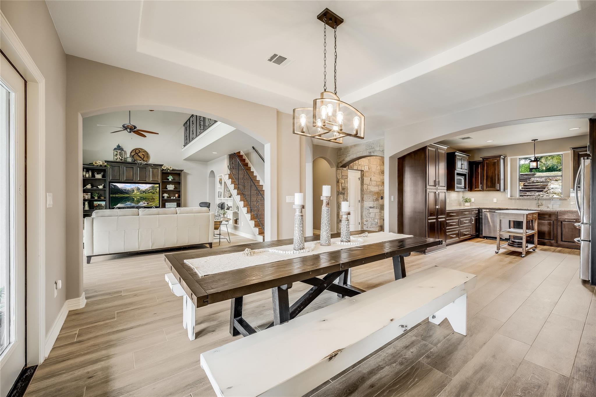 19911 Rancho Cielo Ct, Lago Vista, TX 78645