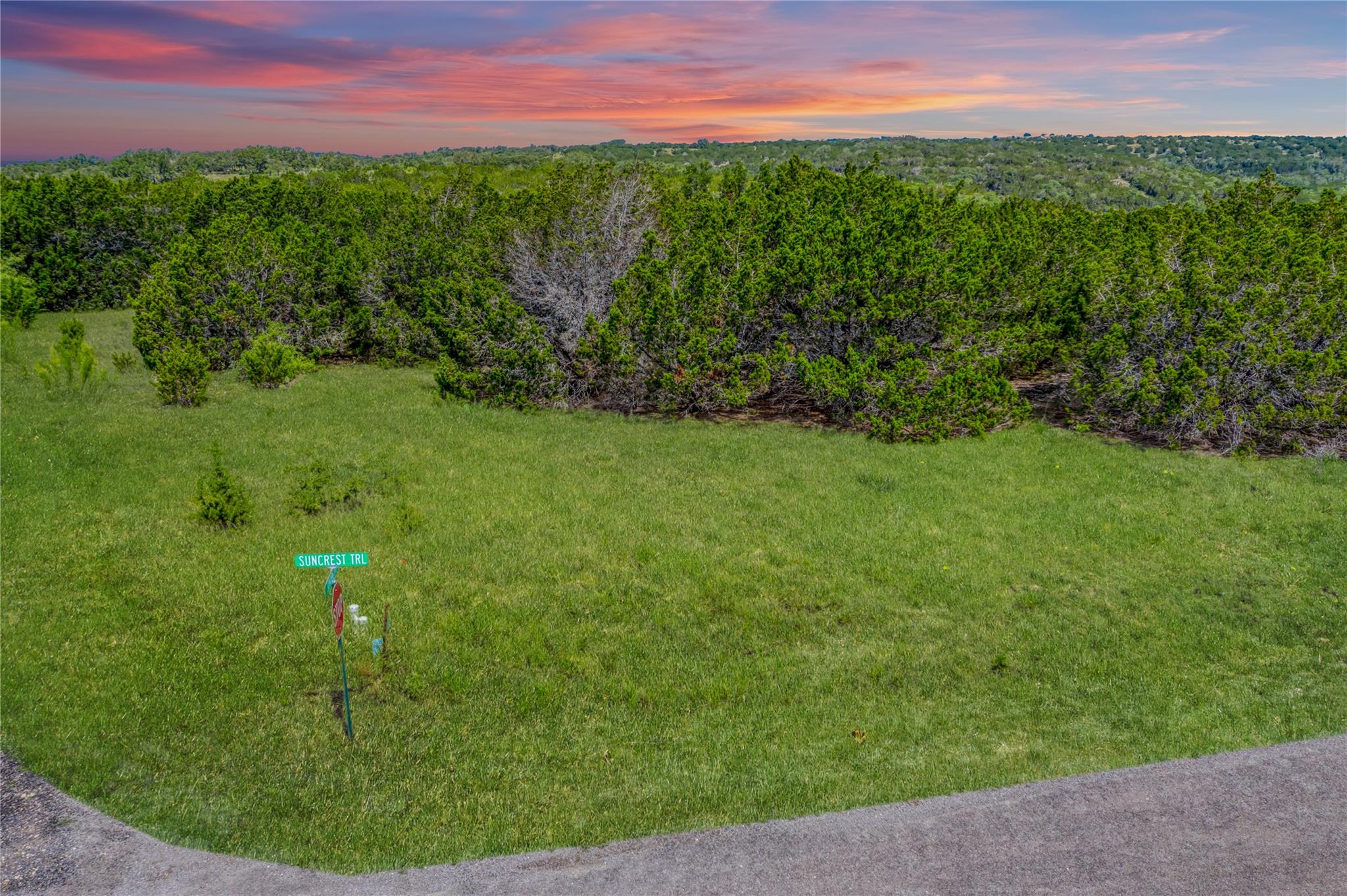 190 Suncrest Trl, Bertram, TX 78605