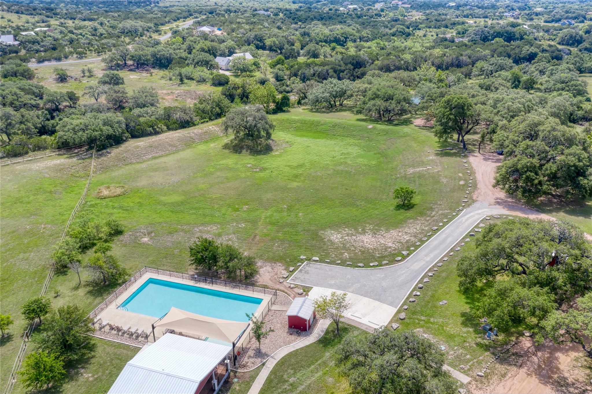 190 Suncrest Trl, Bertram, TX 78605