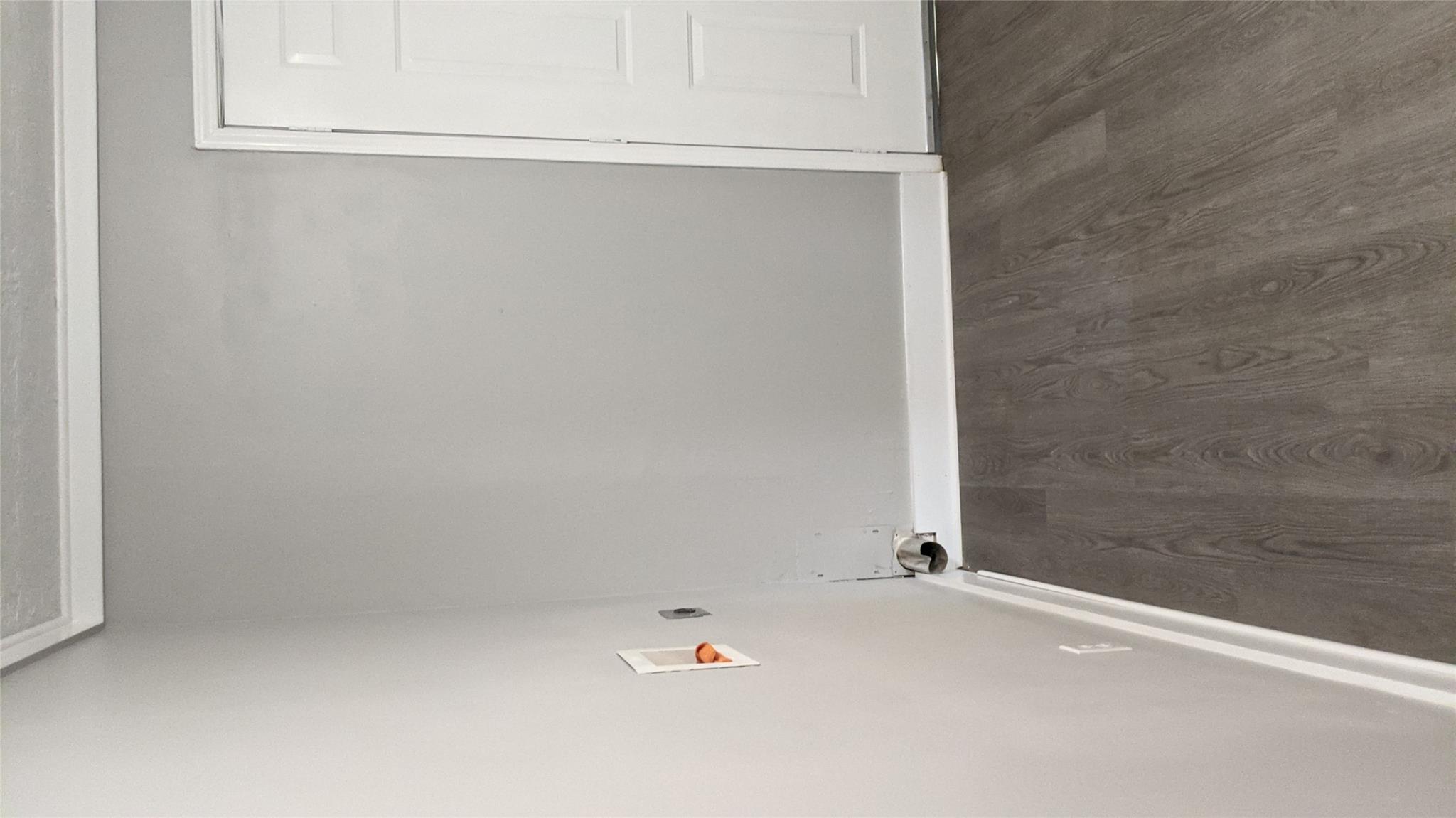 204 3rd St, San Marcos, TX 78666