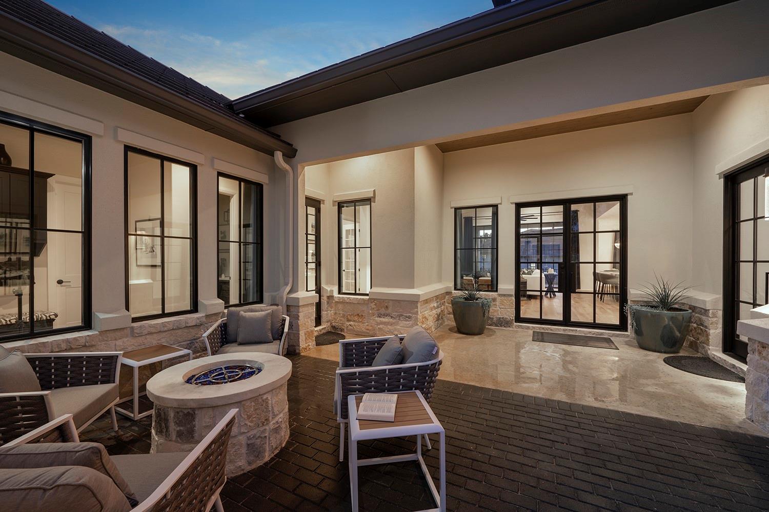 121 La Ventana Dr, Liberty Hill, TX 78642