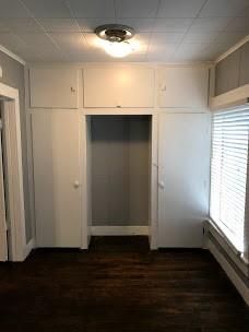 710 W Lake Dr, Taylor, TX 76574