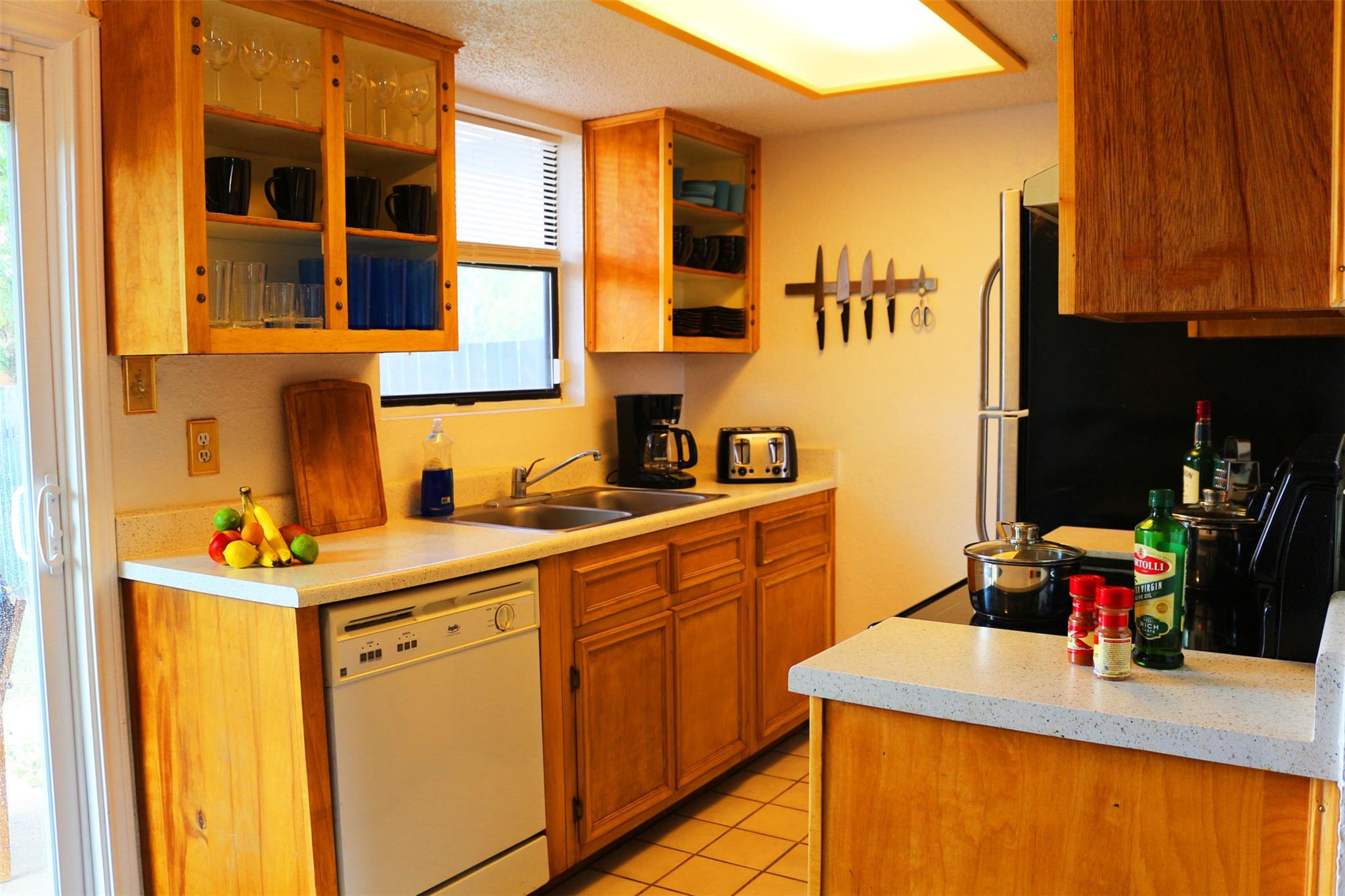 202 W Wheeler St, Manor, TX 78653