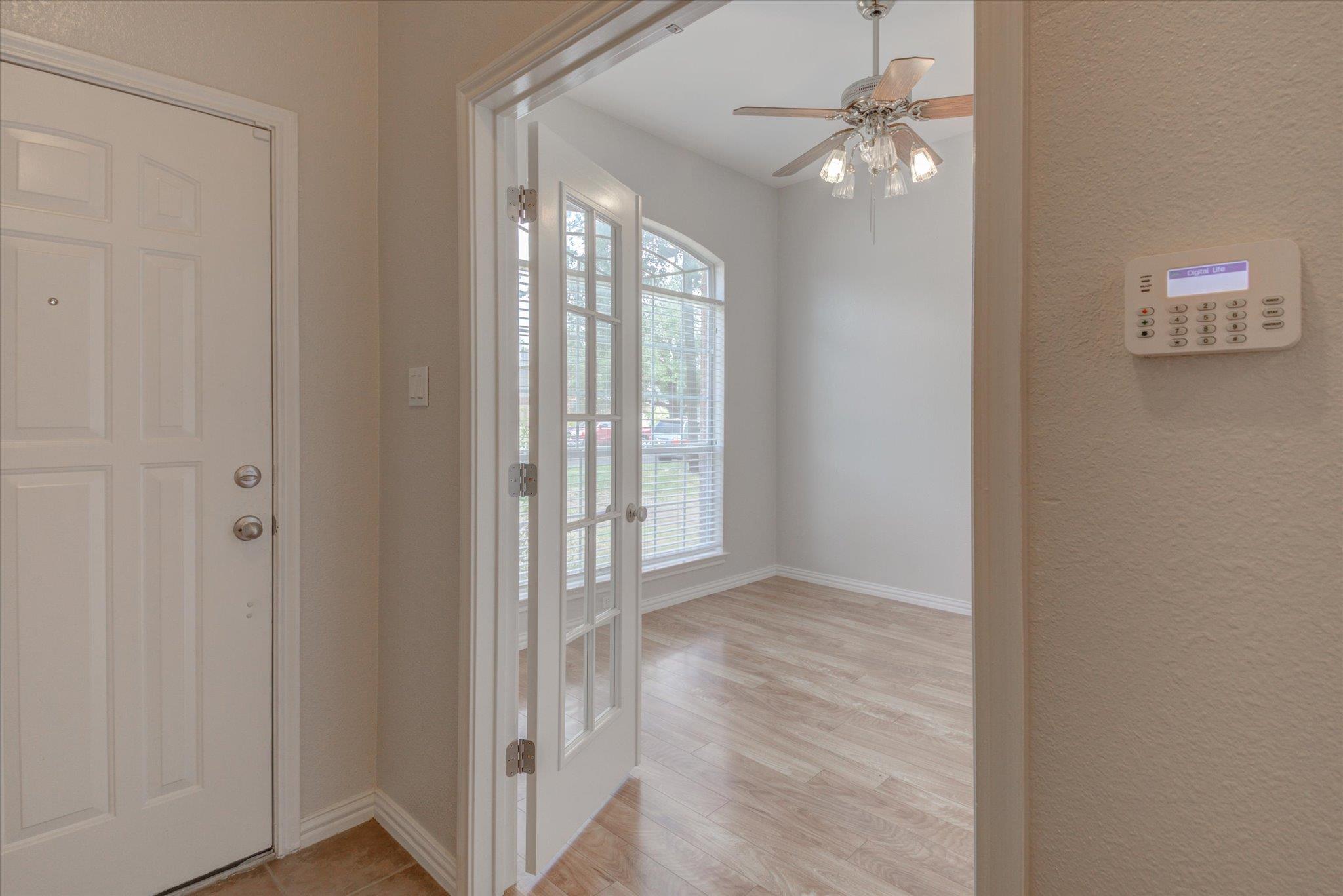 411 Debora Dr, Georgetown, TX 78628