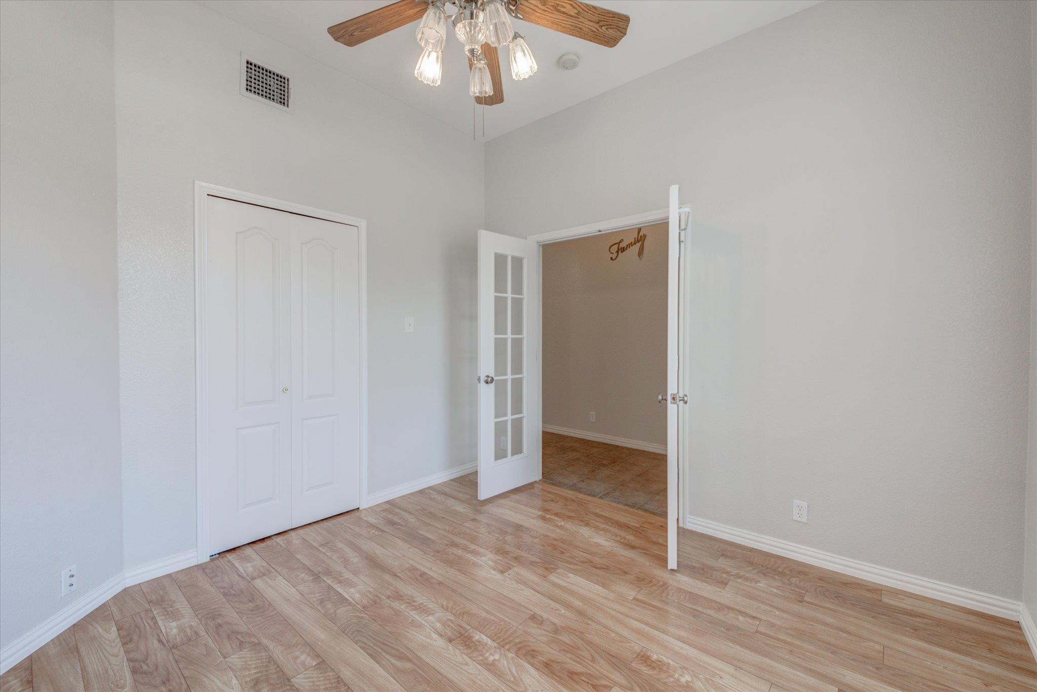 411 Debora Dr, Georgetown, TX 78628