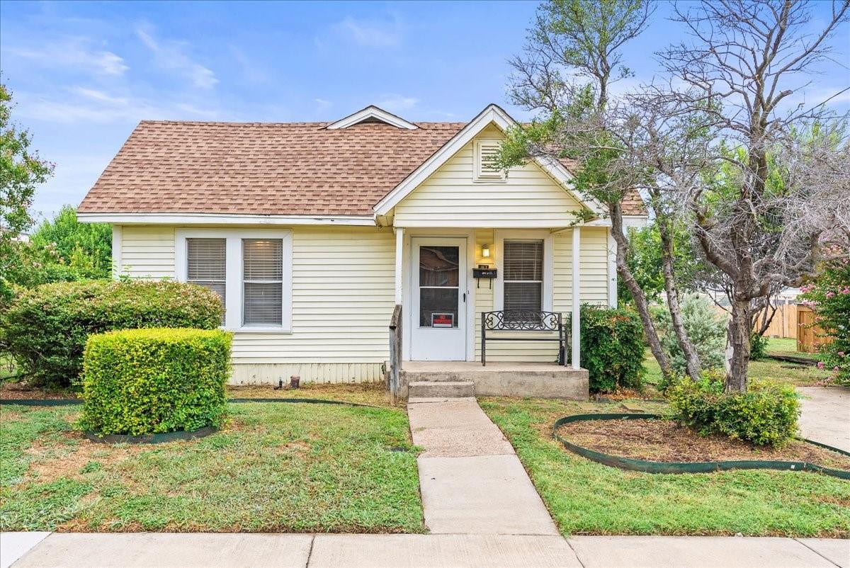 1117 F Ave, Plano, TX 75074