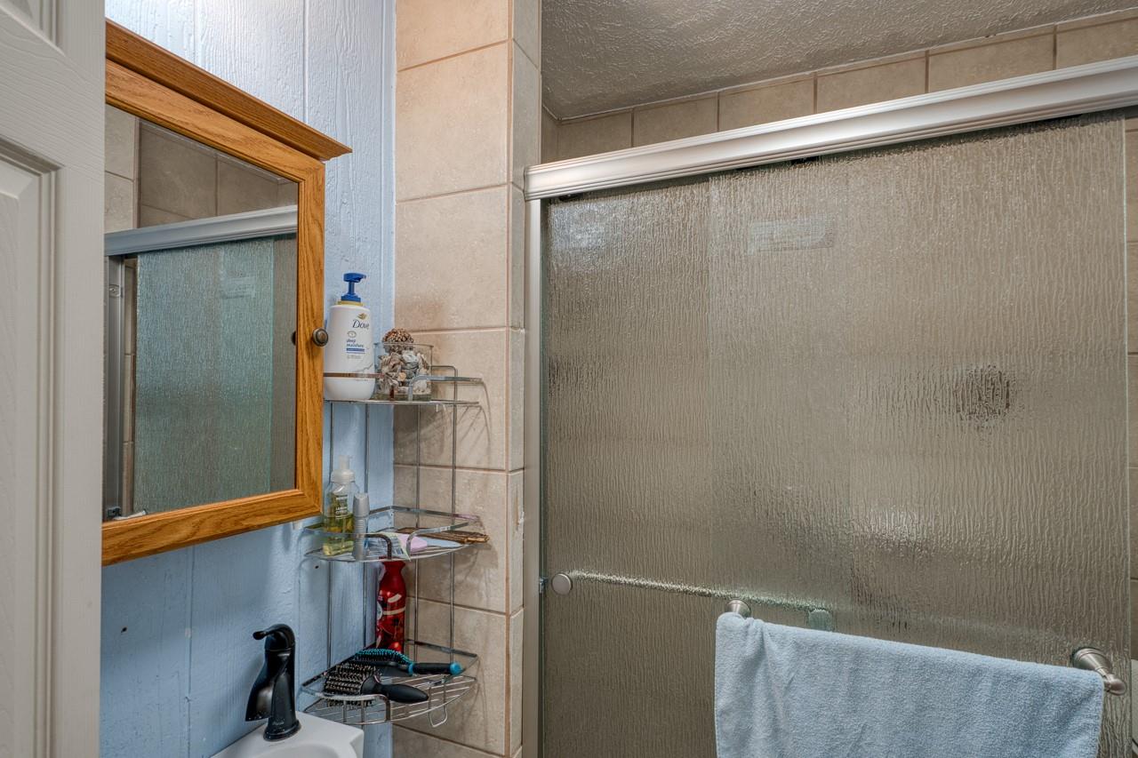 225 E Greencastle, Granite Shoals, TX 78654