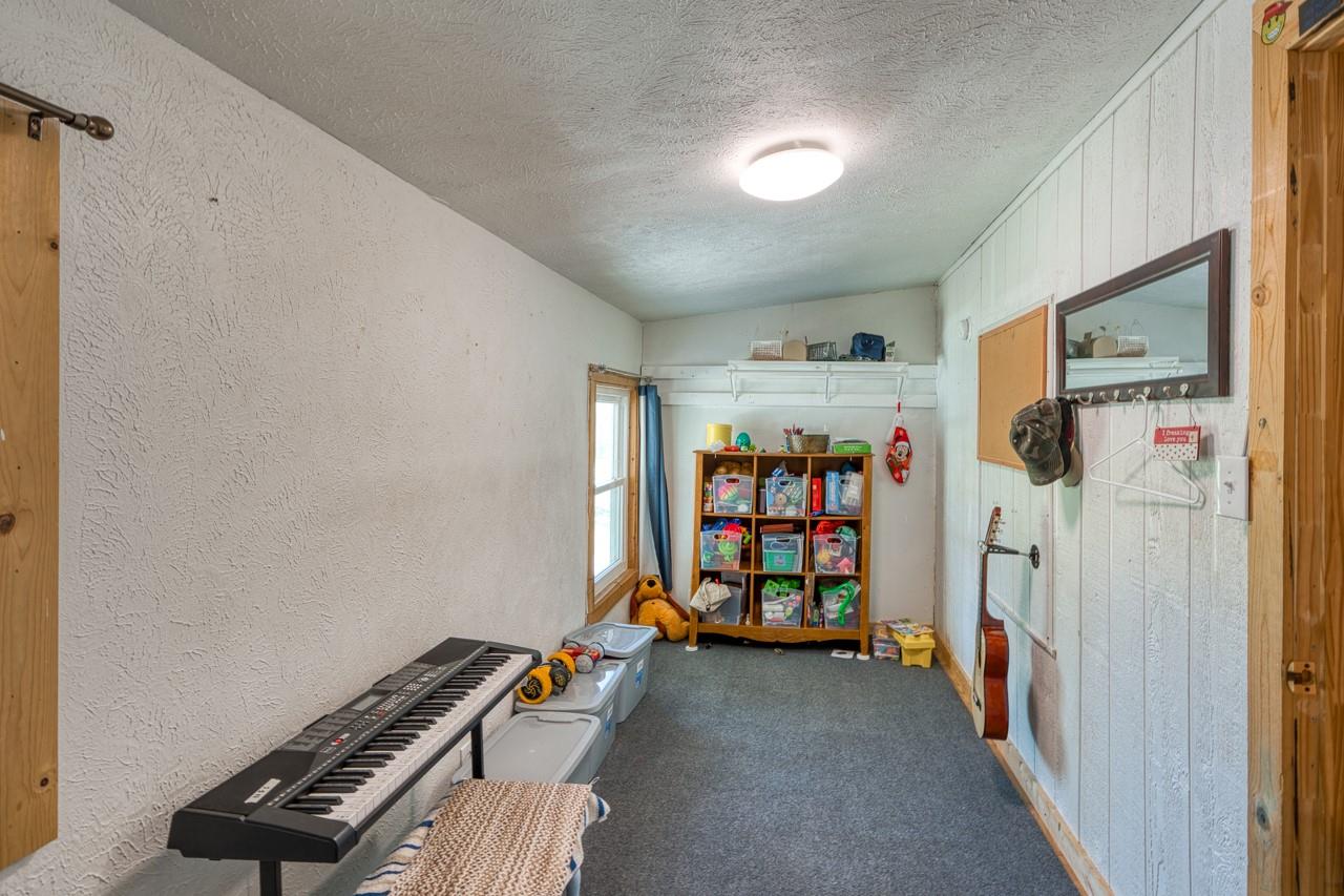 225 E Greencastle, Granite Shoals, TX 78654