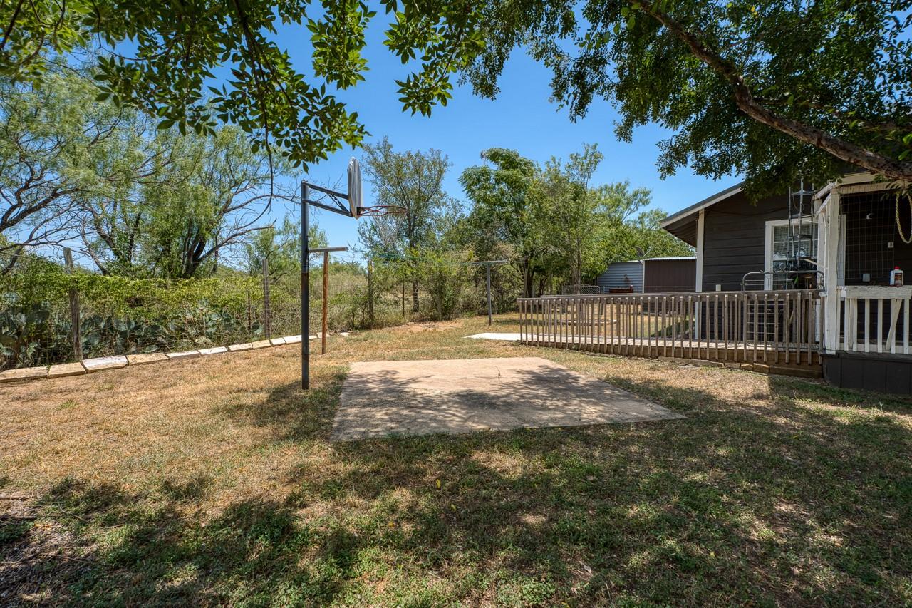 225 E Greencastle, Granite Shoals, TX 78654