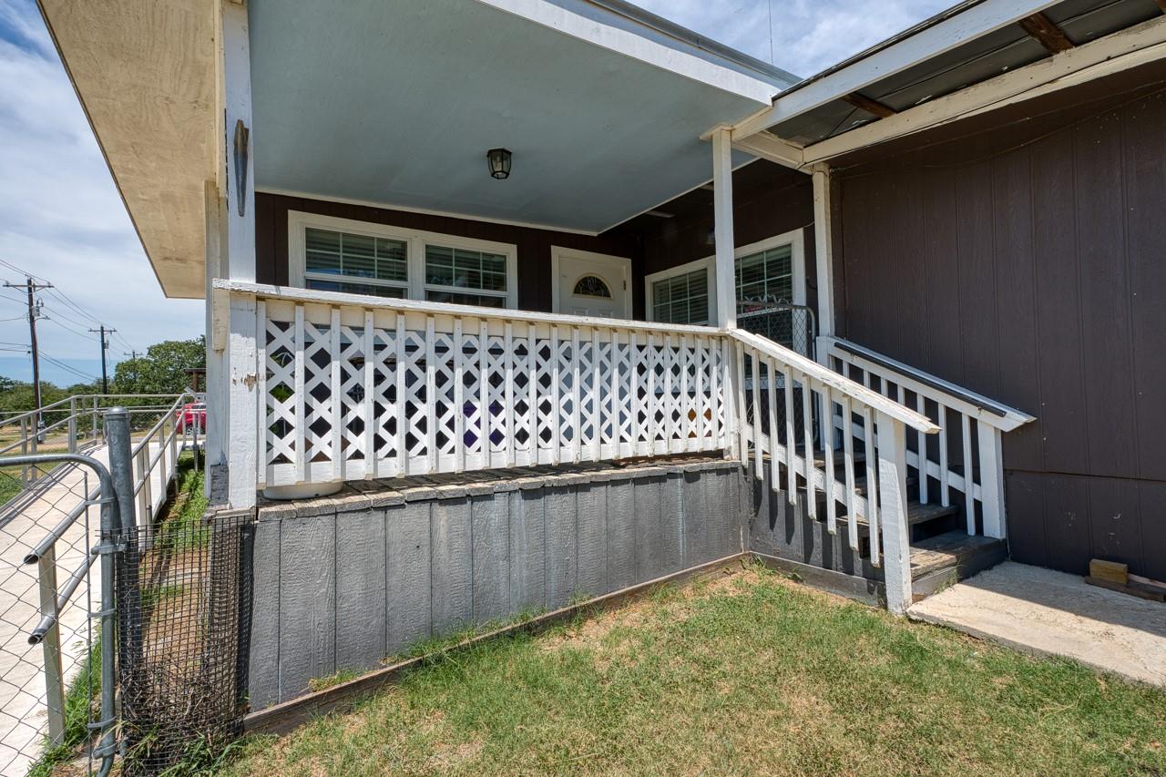 225 E Greencastle, Granite Shoals, TX 78654