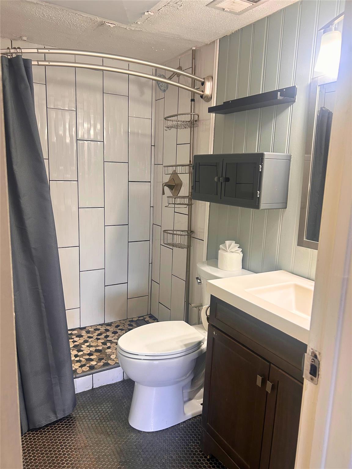 1840 Burton Dr # 103, Austin, TX 78741