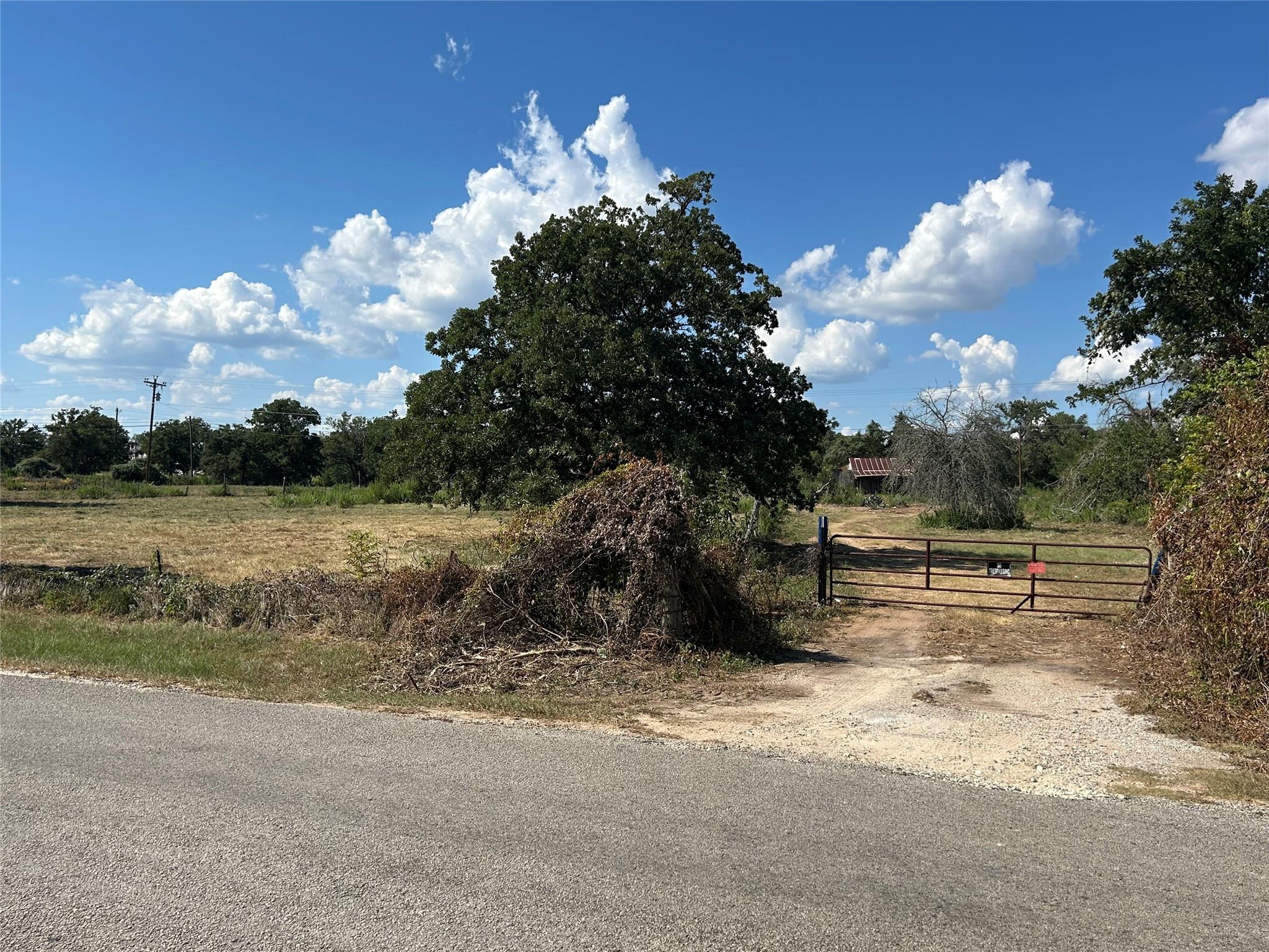 426 Shiloh Rd, Bastrop, TX 78602