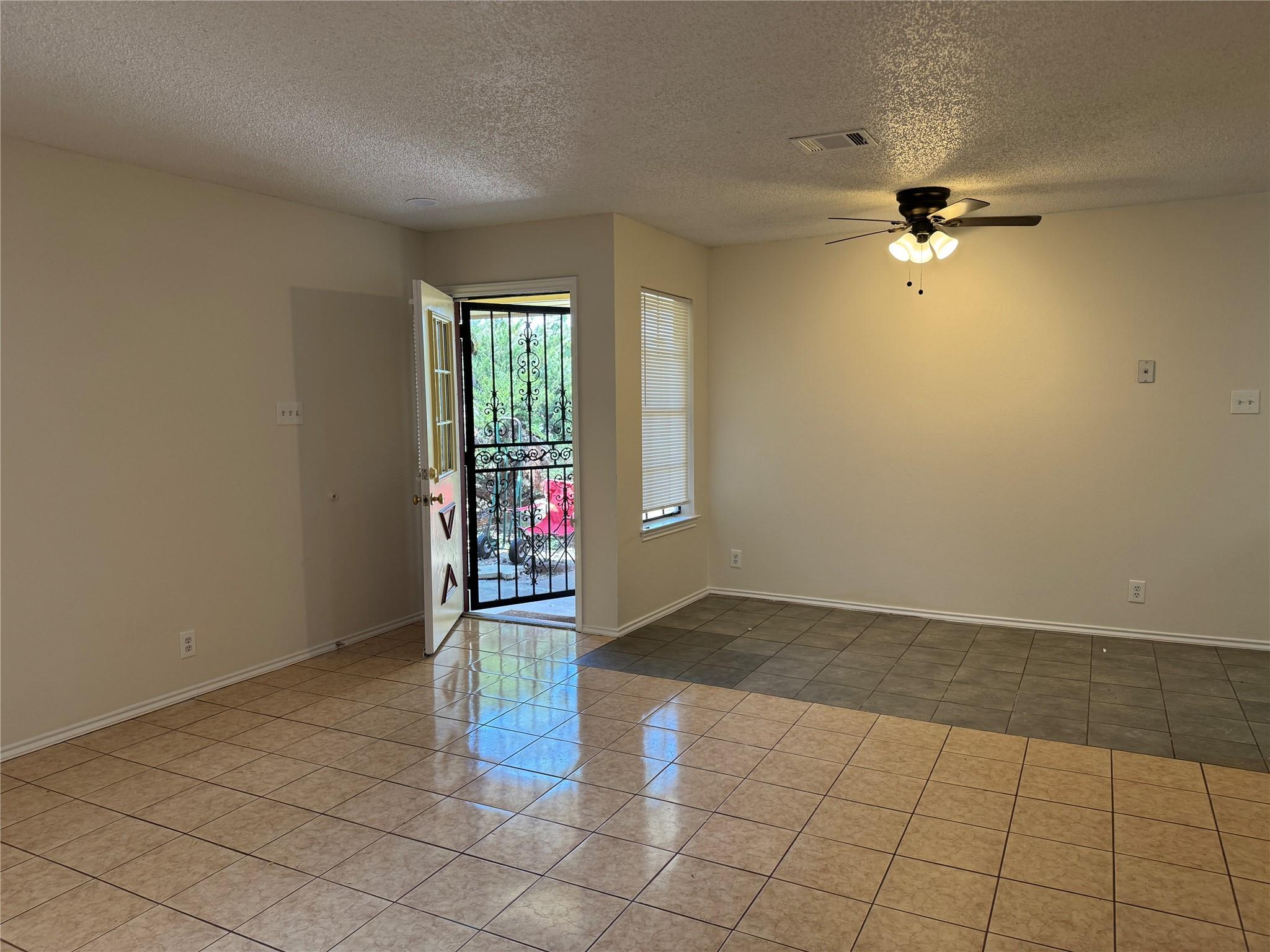 12503 Turtle Rock Rd # B, Austin, TX 78729