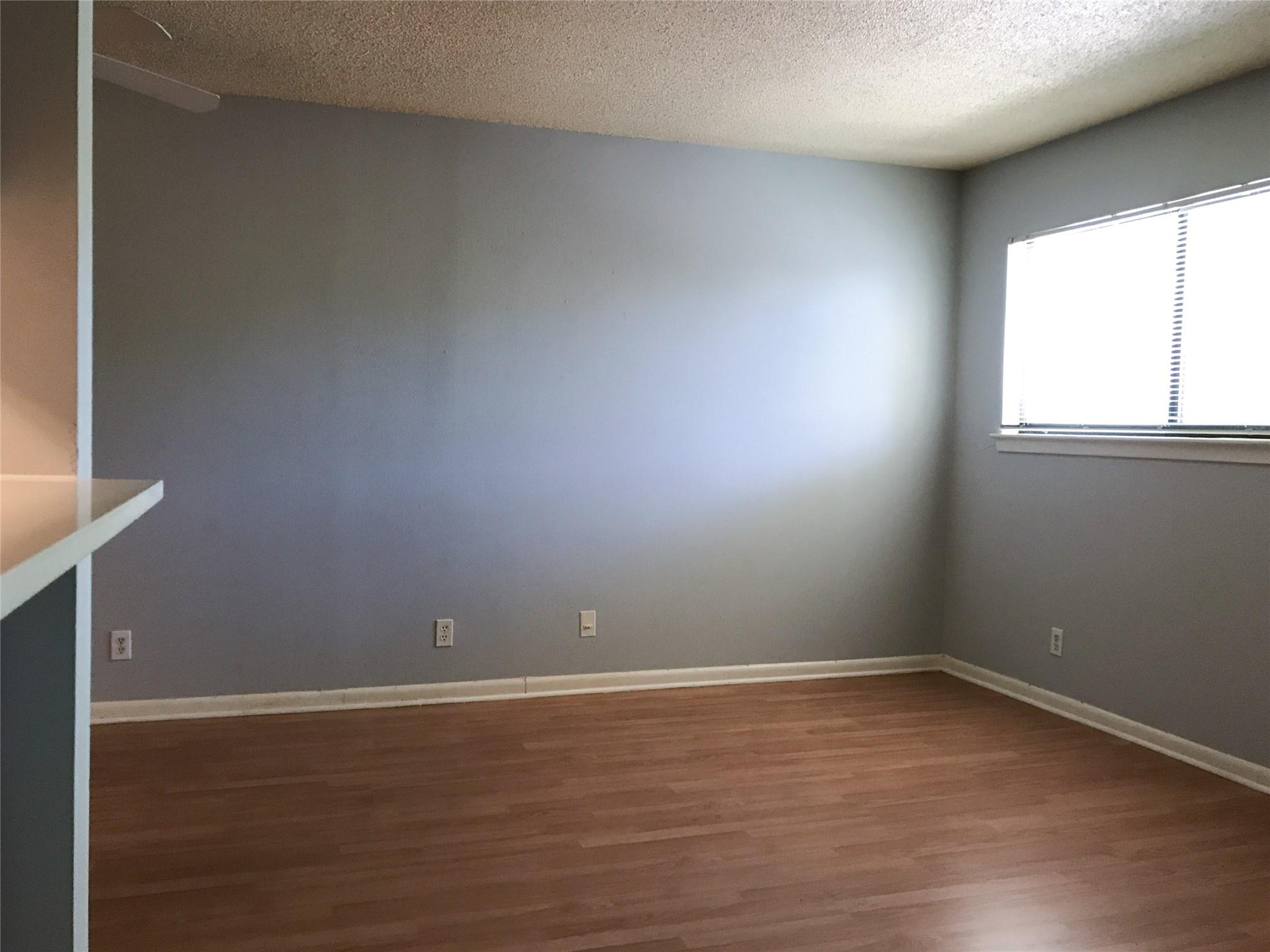 5001 Bull Creek Rd # 118, Austin, TX 78731