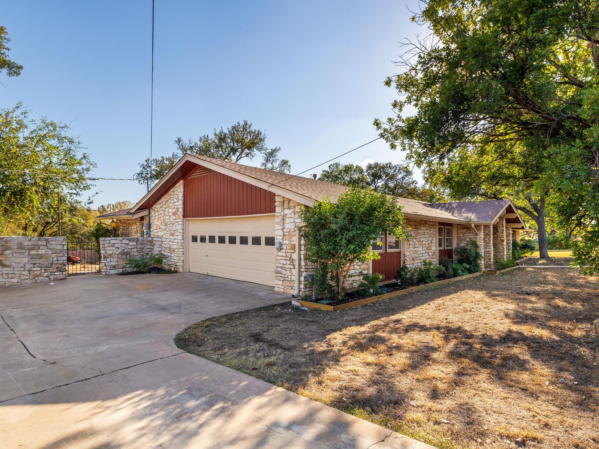 806 Country Club Rd, Georgetown, TX 78628