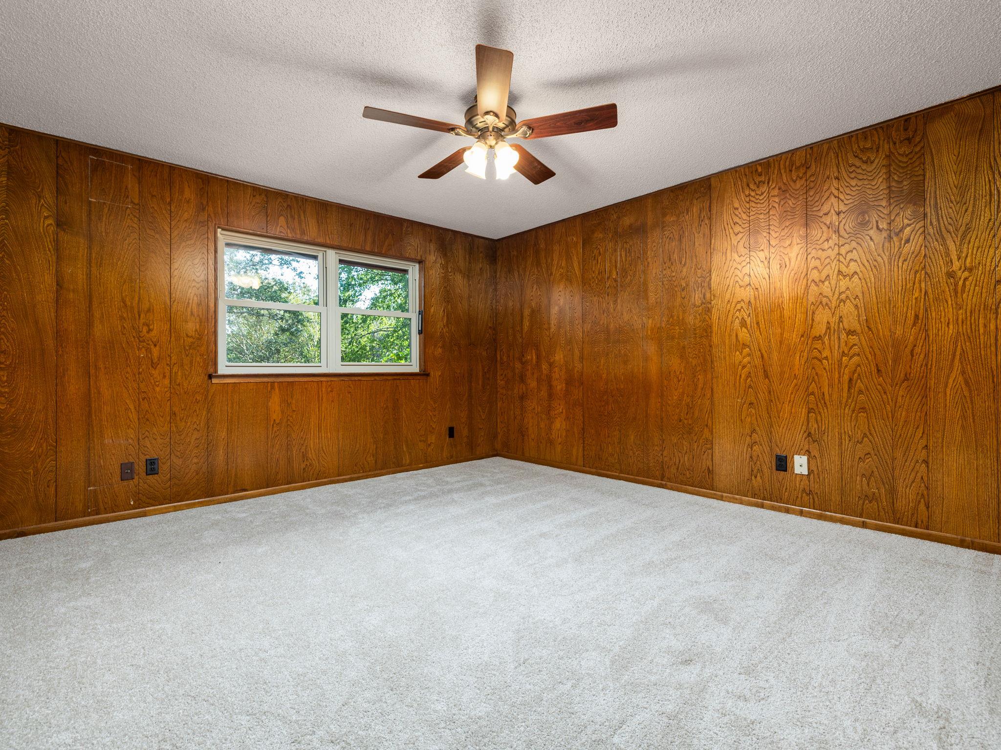 806 Country Club Rd, Georgetown, TX 78628