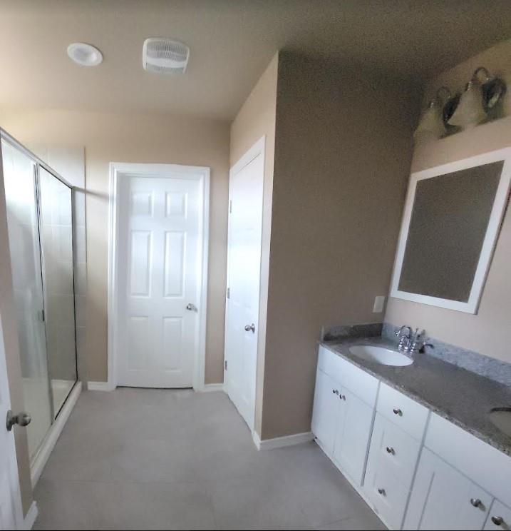 213 Mary Max Cir, San Marcos, TX 78666