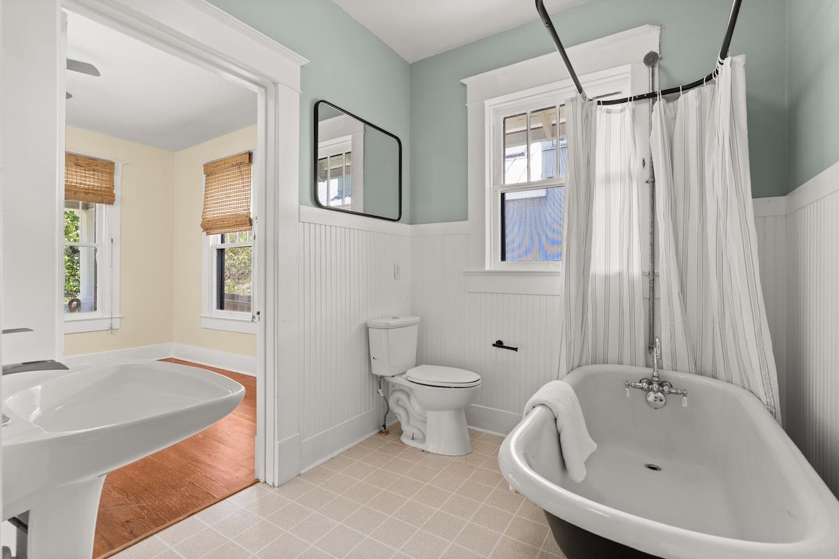 3402 Cedar St, Austin, TX 78705