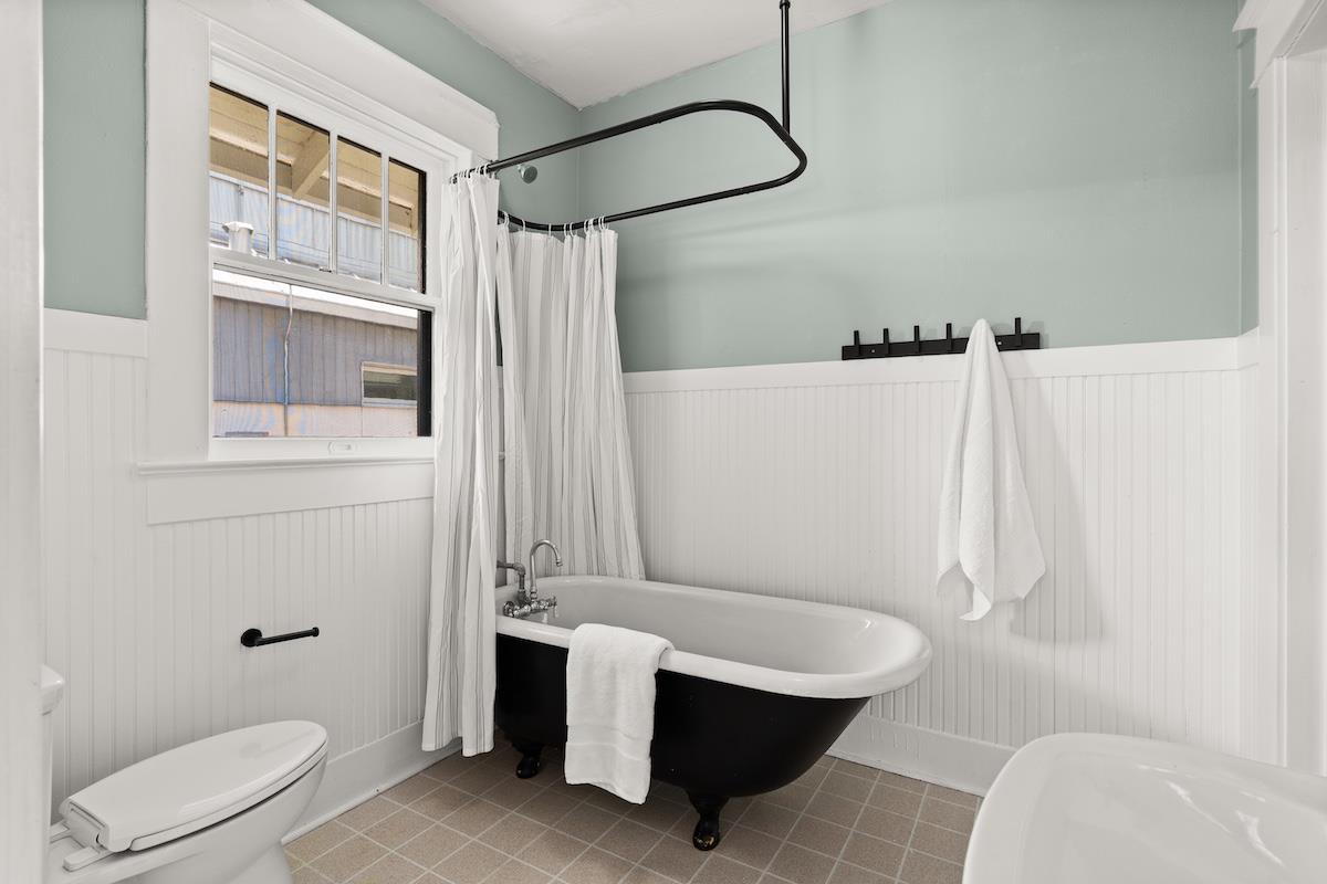 3402 Cedar St, Austin, TX 78705