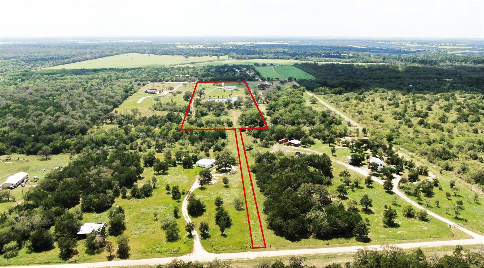 000 Patterson Ave, Flatonia, TX 78941