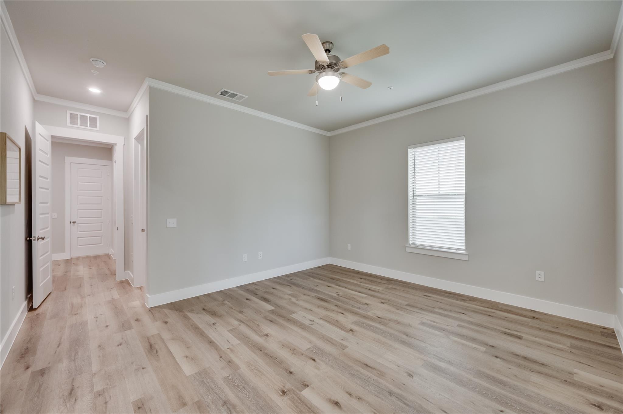 865 Limmer Loop # 609, Hutto, TX 78634