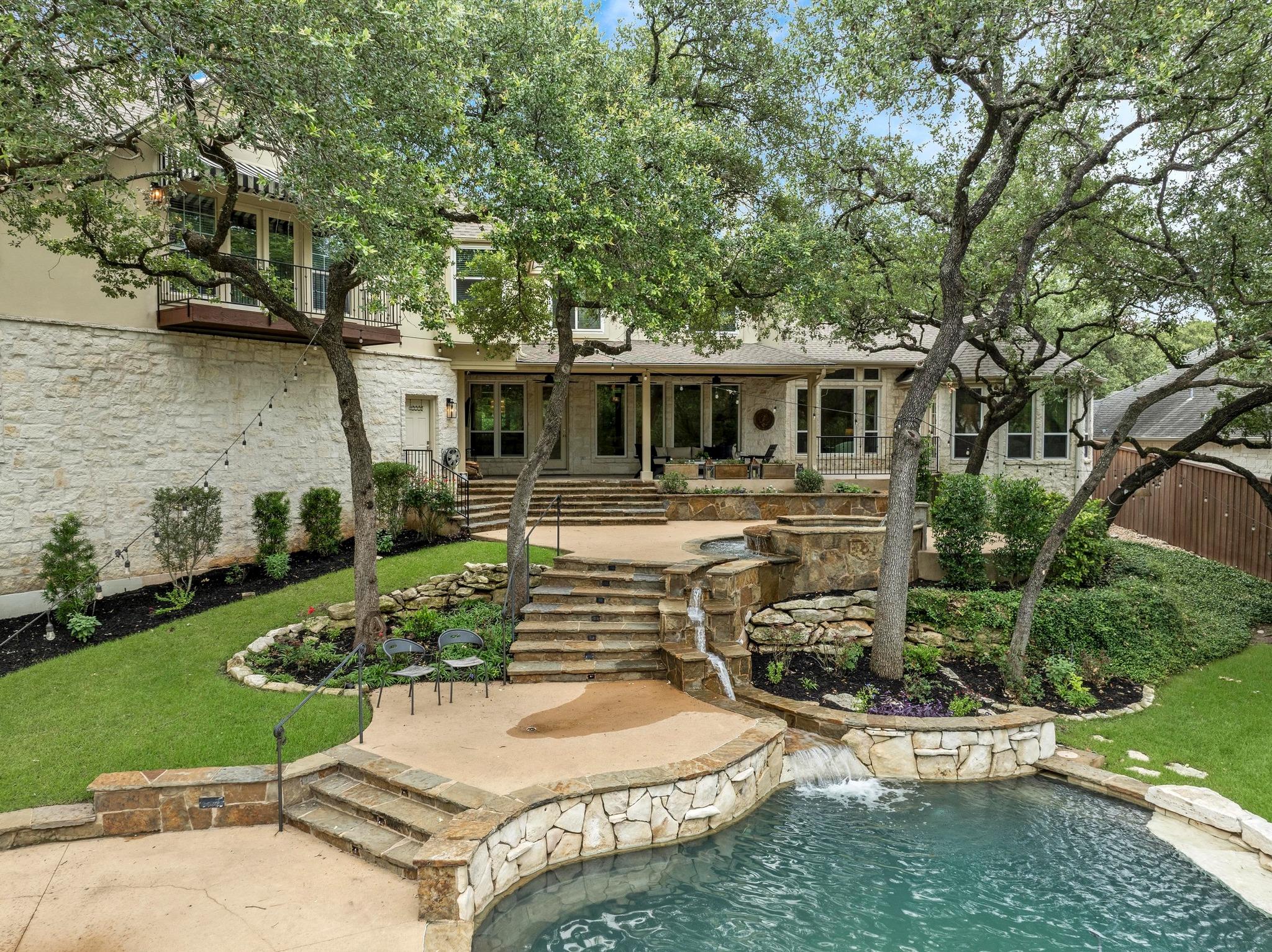 2704 Regents Park, Austin, TX 78746