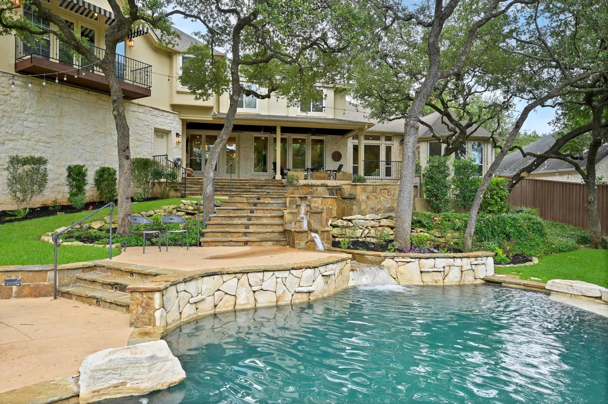 2704 Regents Park, Austin, TX 78746