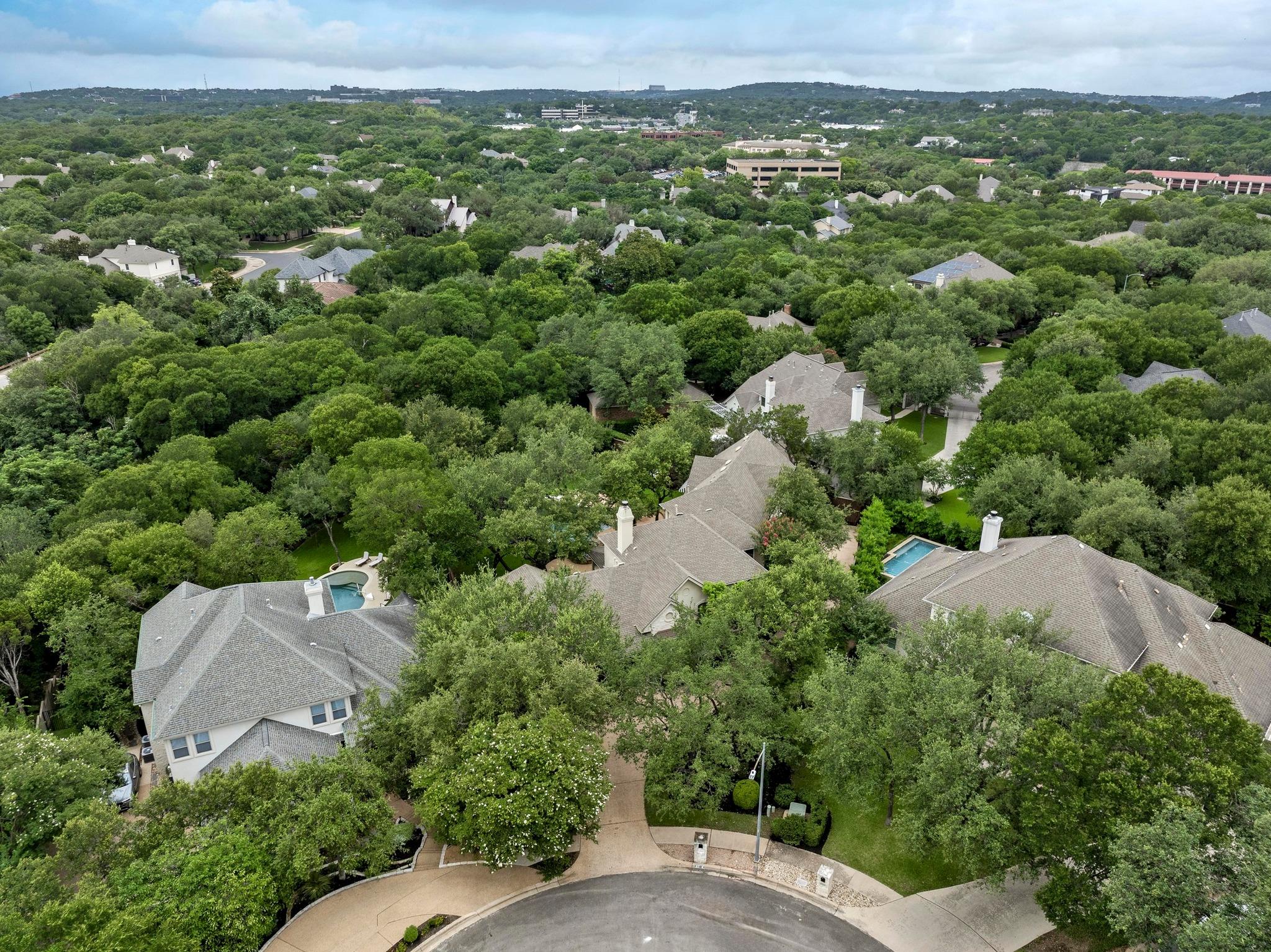 2704 Regents Park, Austin, TX 78746