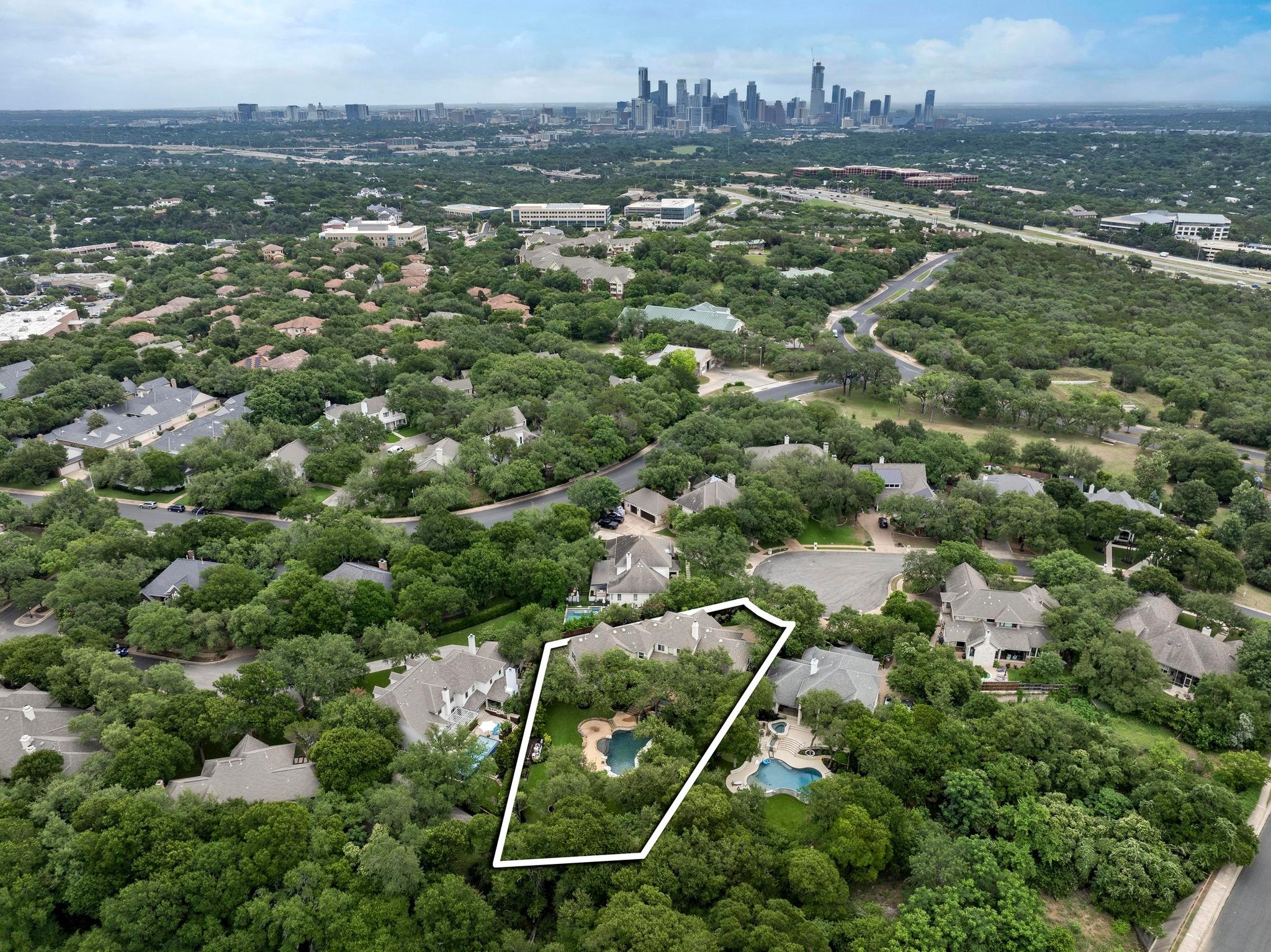 2704 Regents Park, Austin, TX 78746