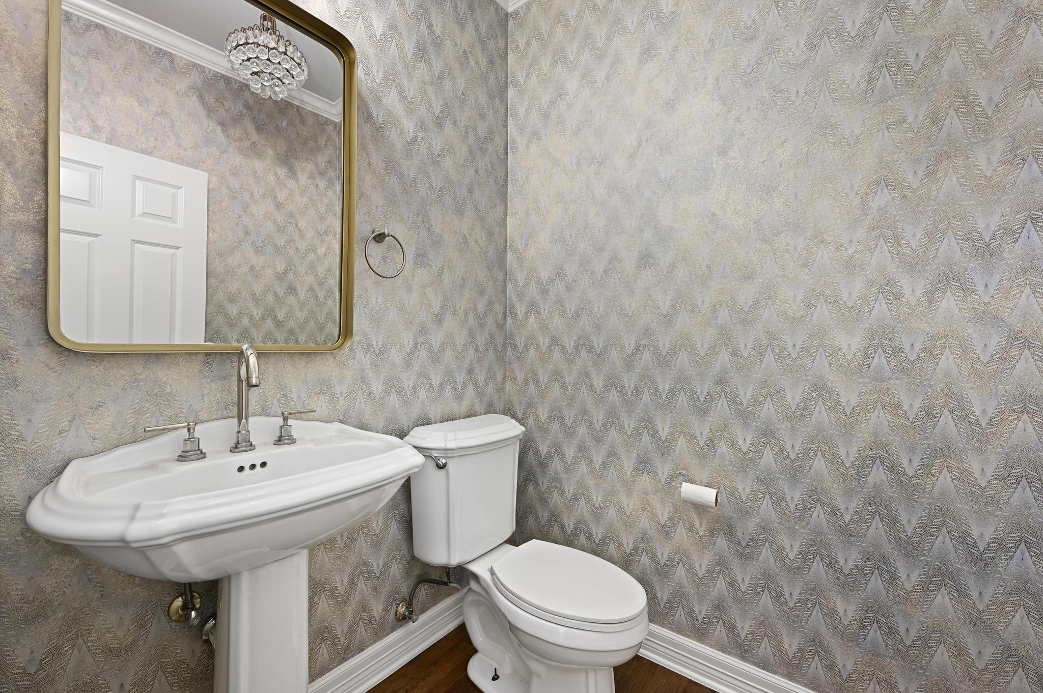 2704 Regents Park, Austin, TX 78746