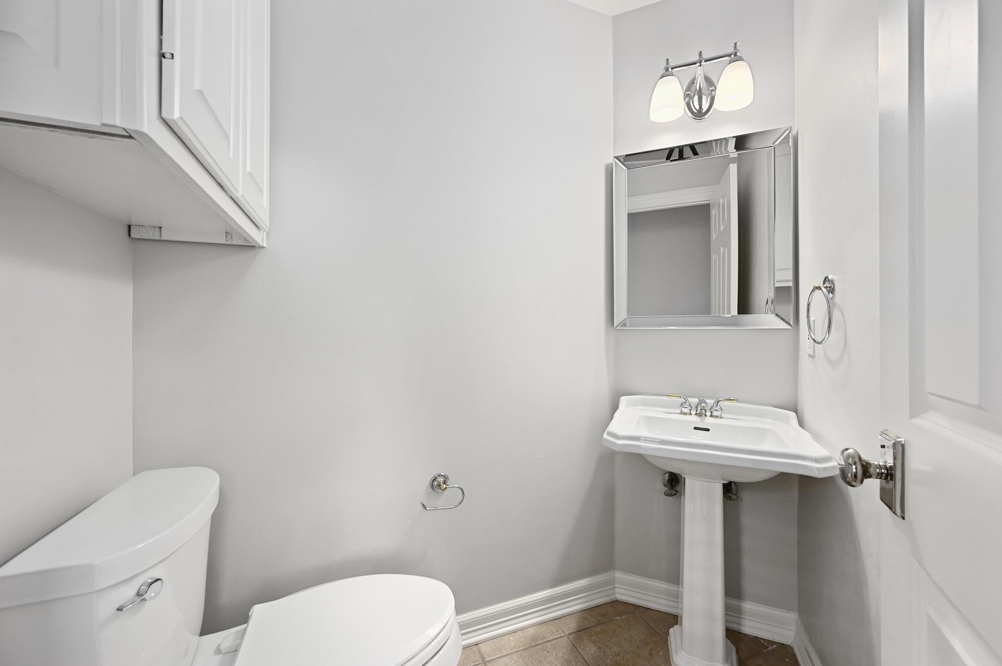 2704 Regents Park, Austin, TX 78746